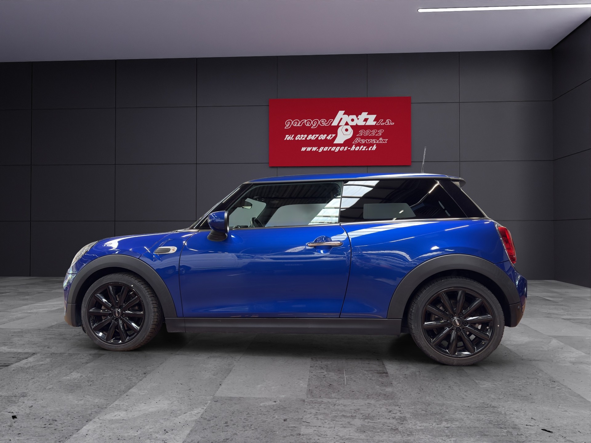 MINI Mini F56 1.5i Cooper-image-1