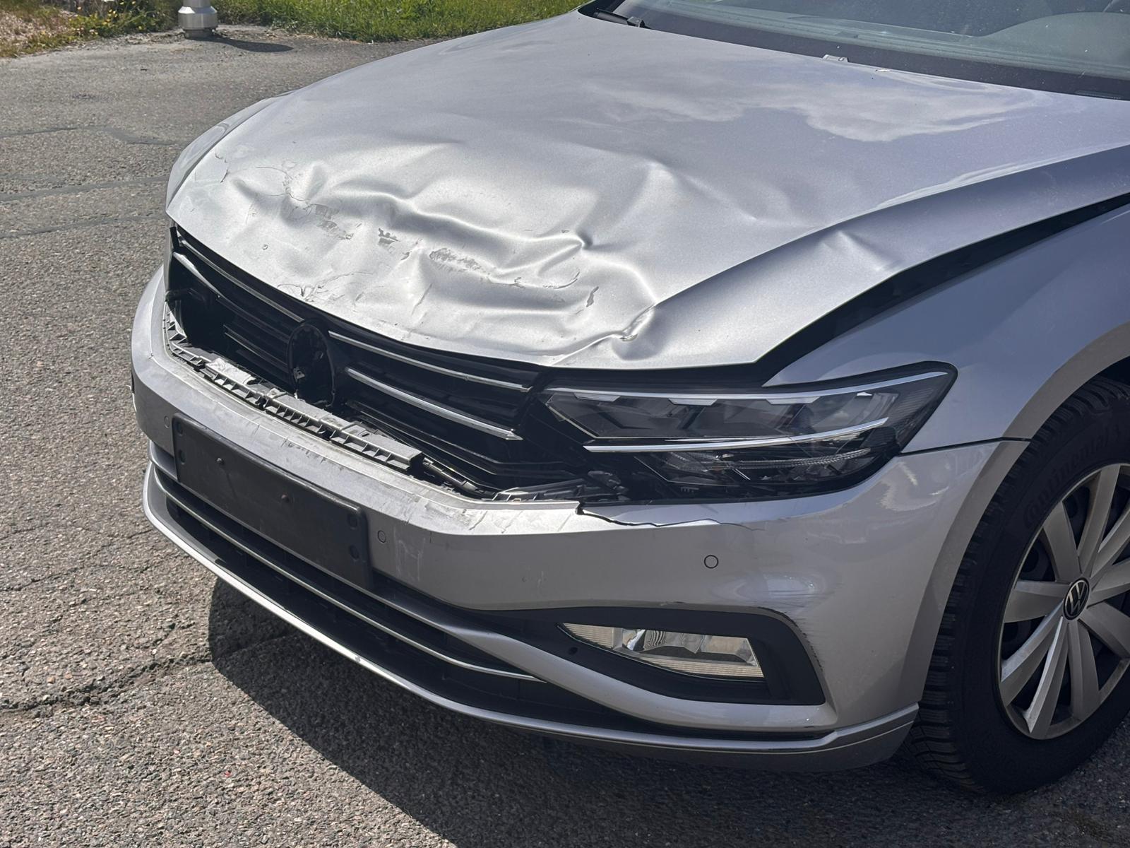 VW Passat 2.0 TDI BMT Elegance 4Motion DSG-image-8