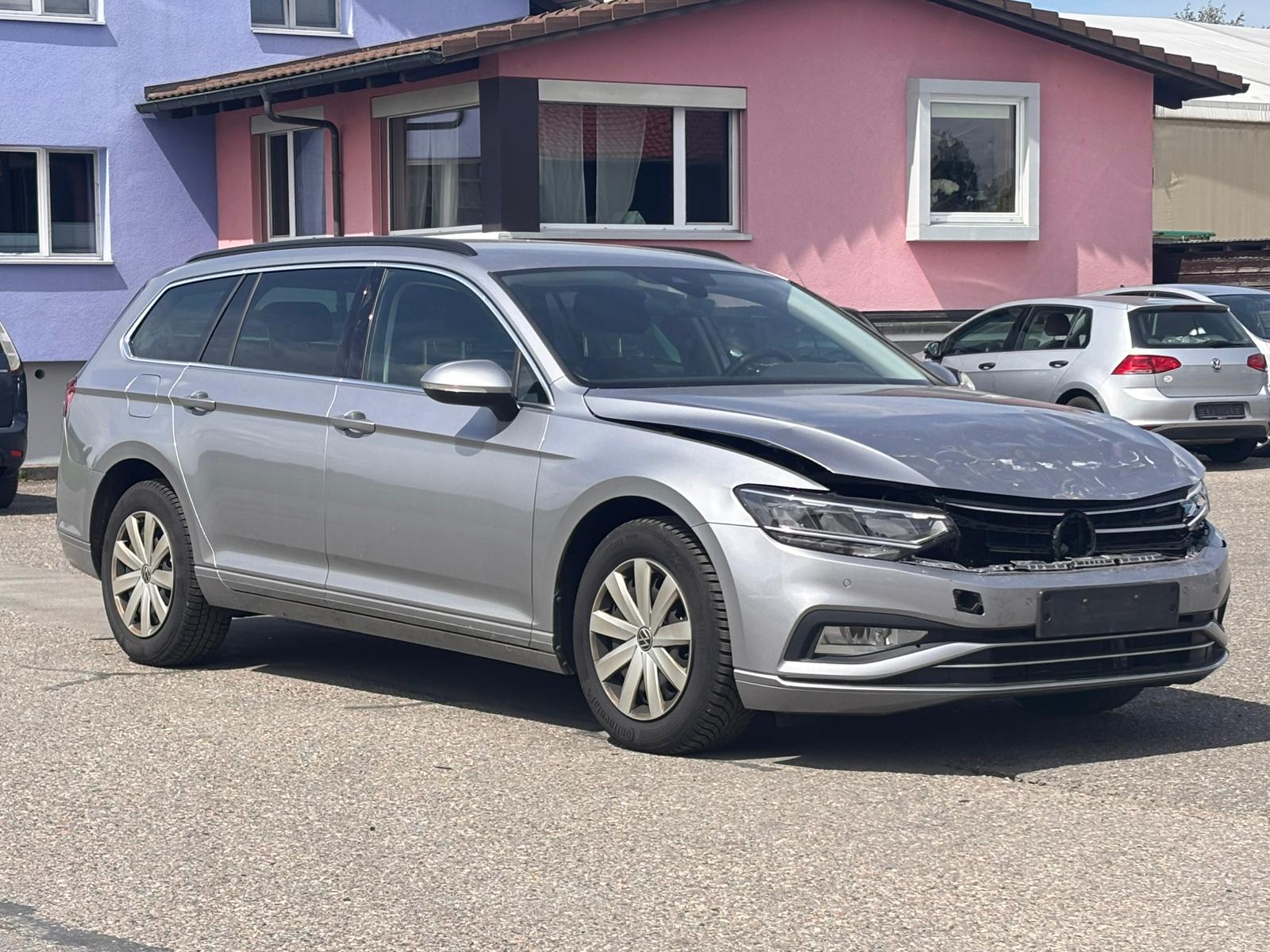 VW Passat 2.0 TDI BMT Elegance 4Motion DSG-image-2