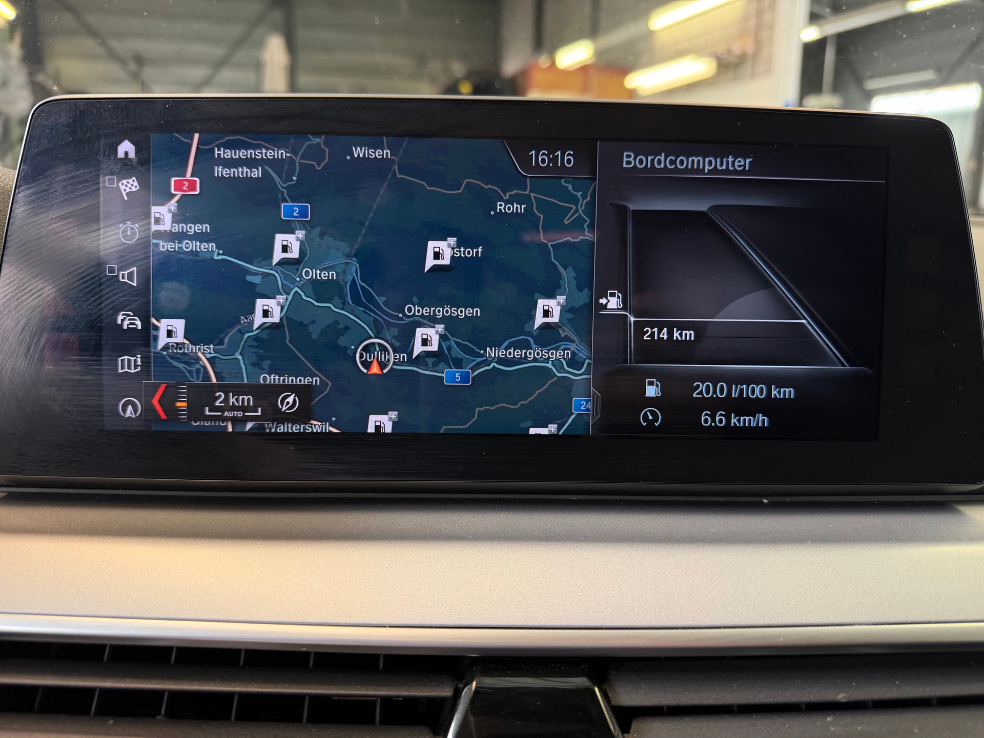 BMW 520d Steptronic | Frisch MFK | Navi | Adaptiv LED | Driving Assistant-image-16