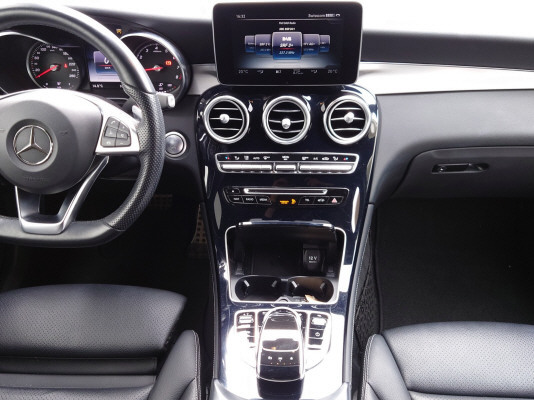 MERCEDES-BENZ GLC Coupé 250 4Matic-image-5