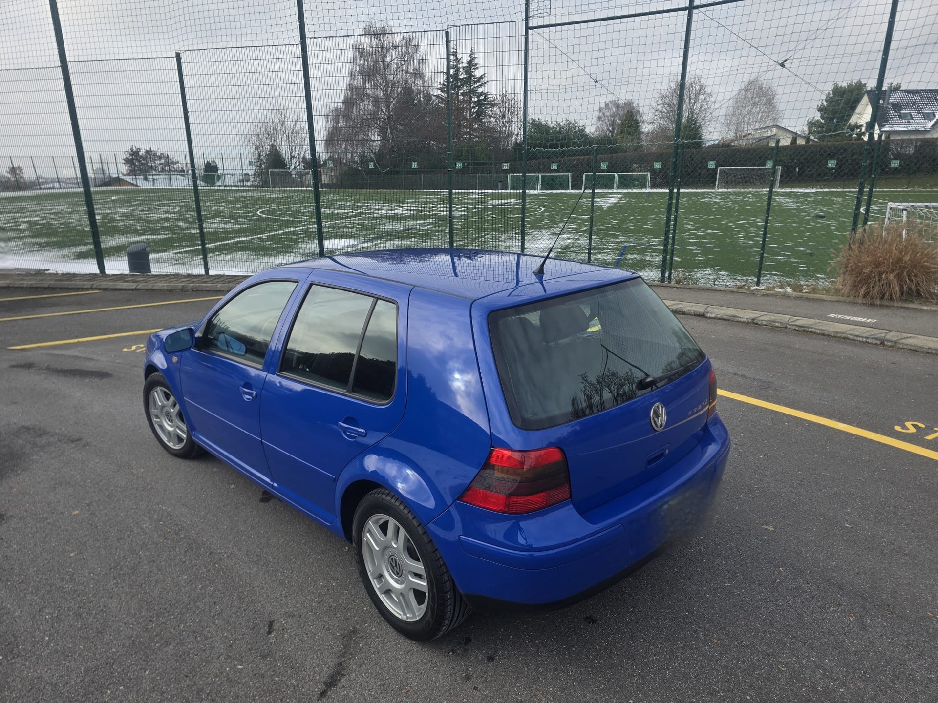 VW Golf 1.8 T GTI-image-1