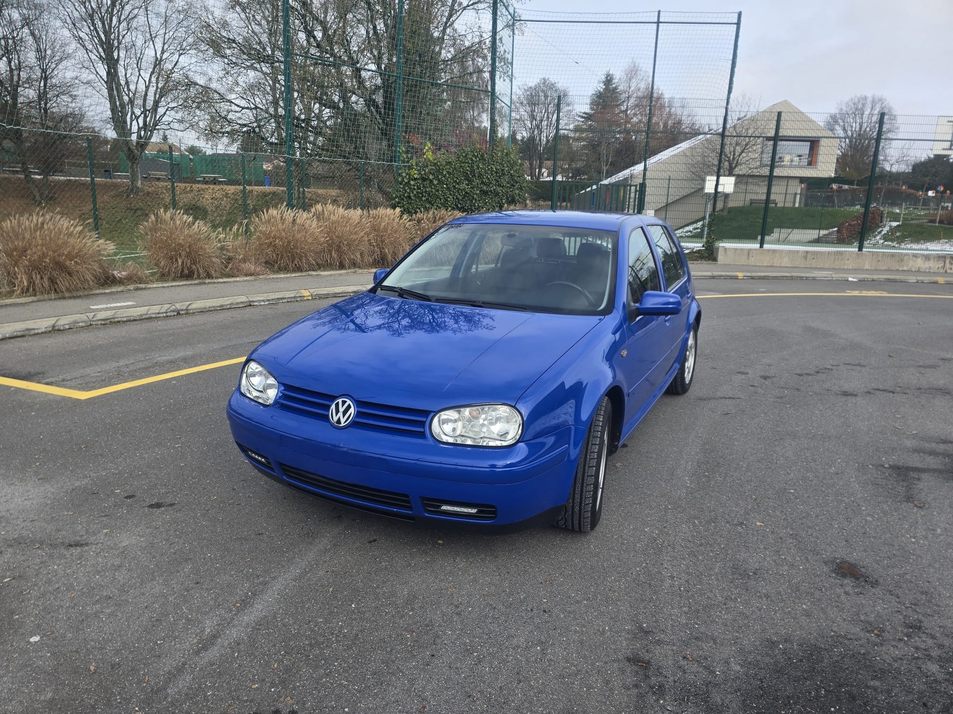 VW Golf 1.8 T GTI-image-2