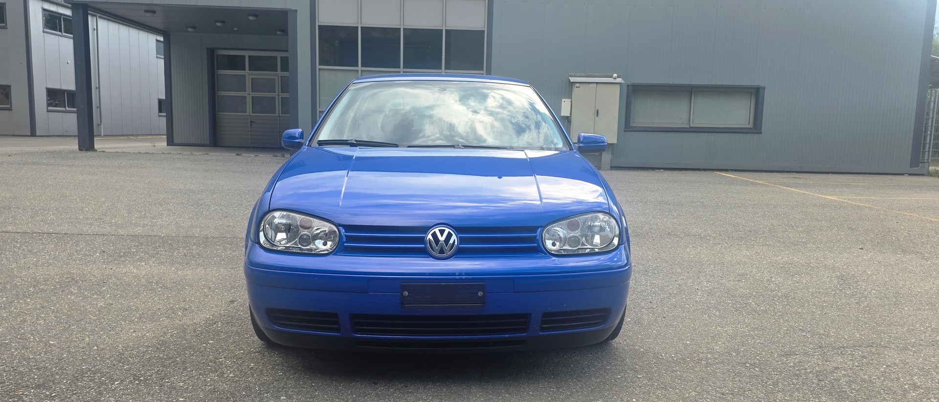 VW Golf 1.8 T GTI-image-5