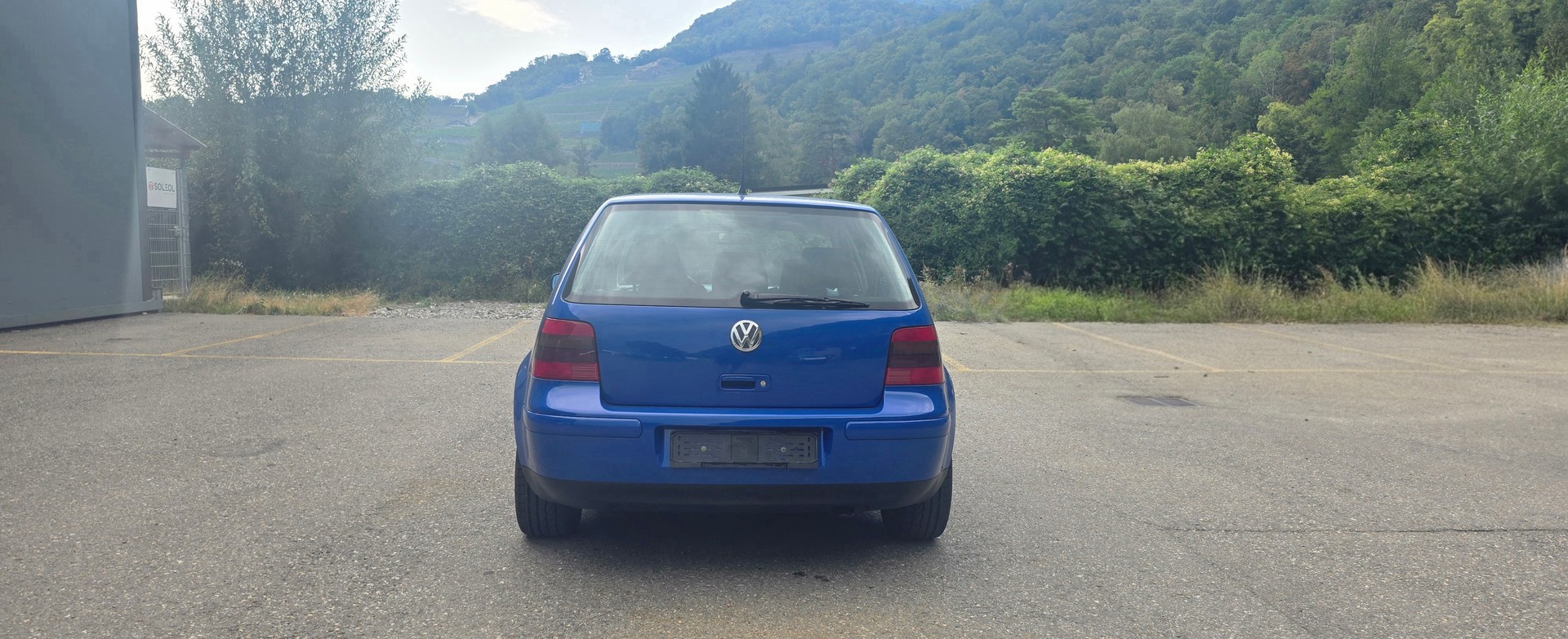 VW Golf 1.8 T GTI-image-9
