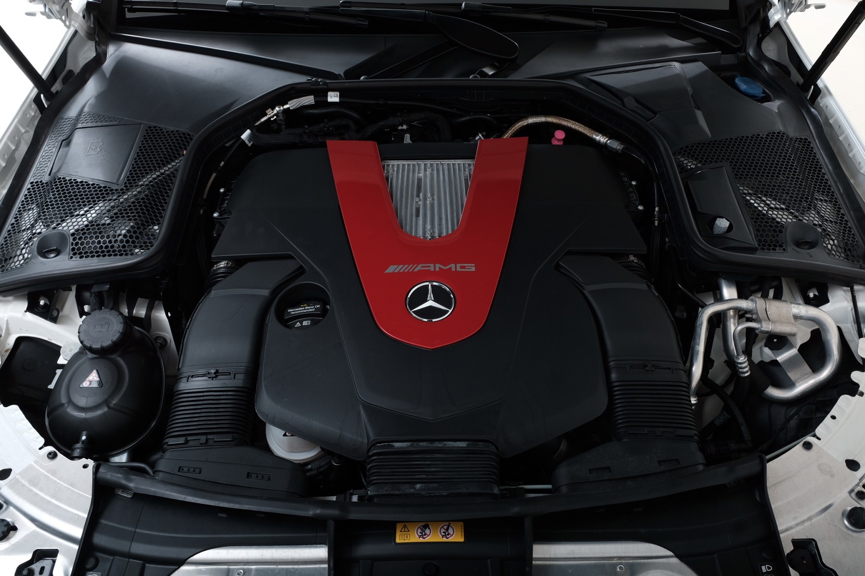 MERCEDES-BENZ C 43 Cabriolet AMG 4Matic 9G-Tronic-showroom-element-3