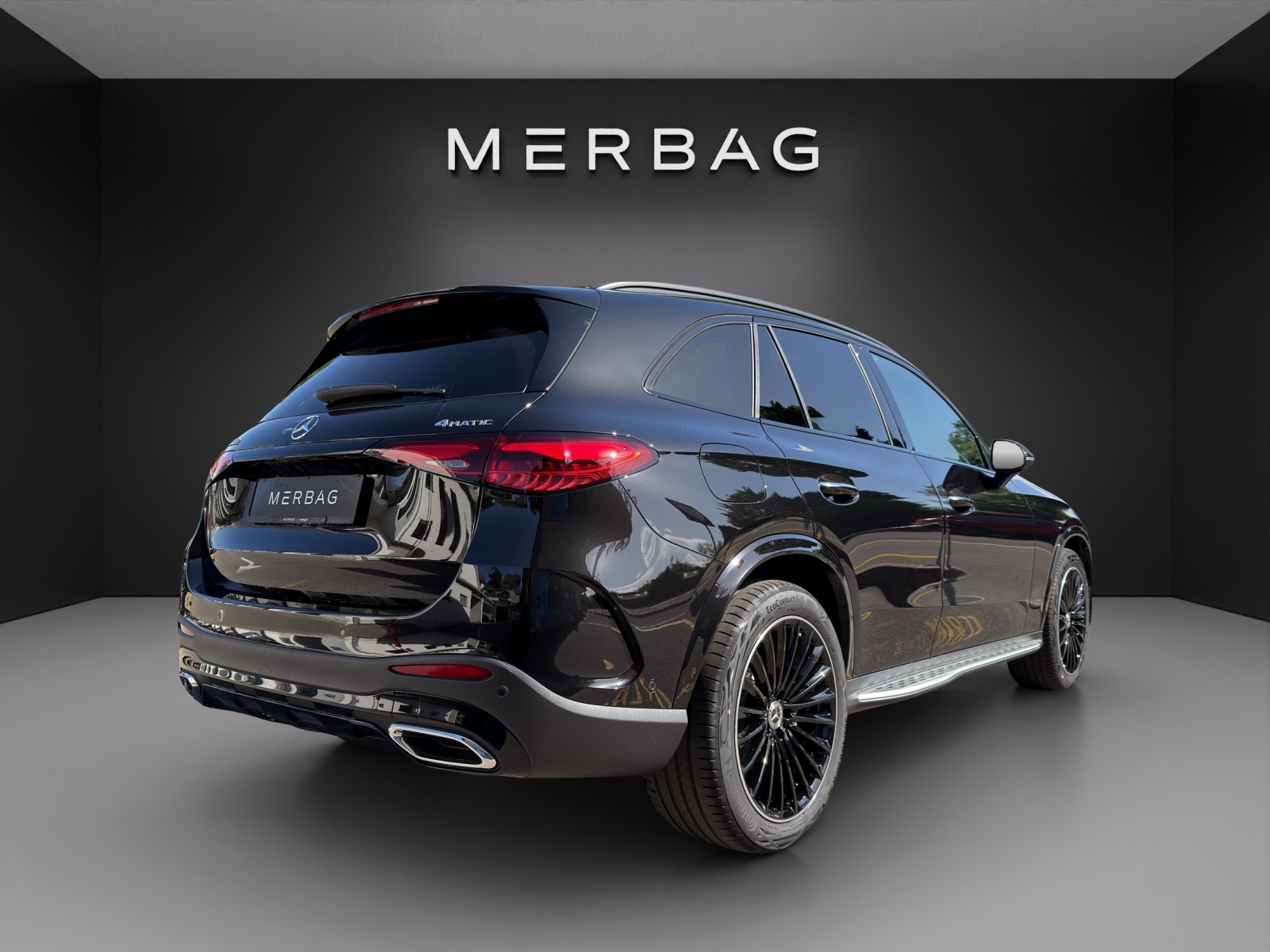 MERCEDES-BENZ GLC 300 d 4Matic 9G-Tronic-image-2