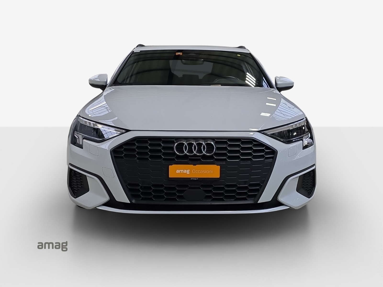 AUDI A3 Sportback 35 TFSI S line Attraction S-tronic-image-6
