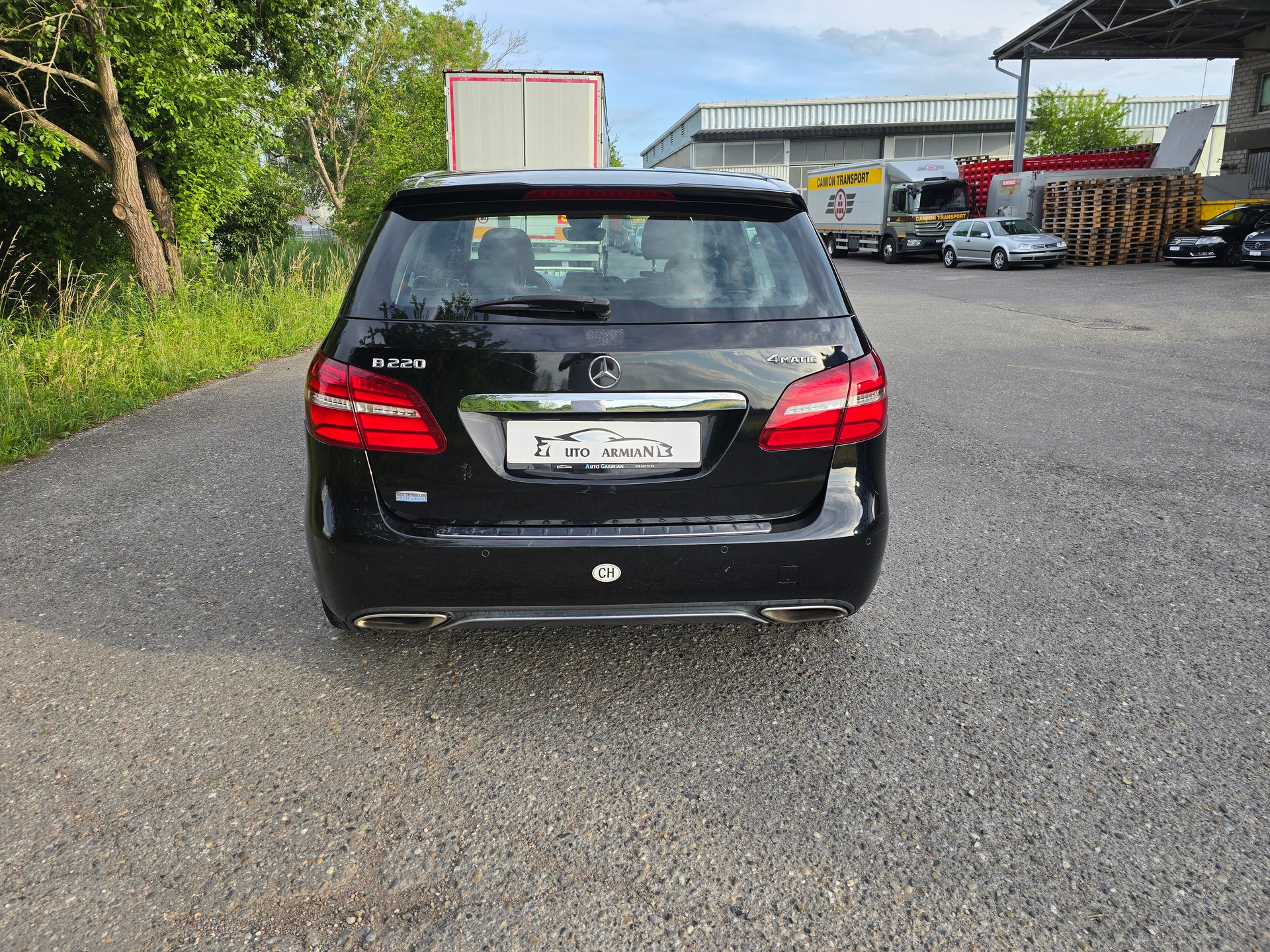 MERCEDES-BENZ B 220 Style 4Matic 7G-DCT-image-3