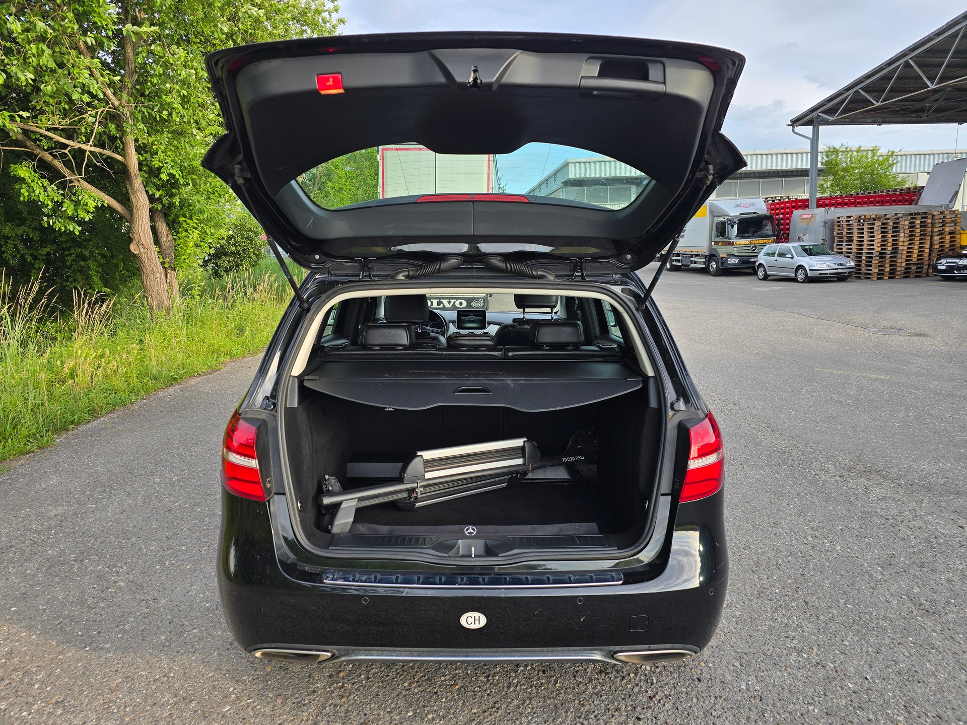 MERCEDES-BENZ B 220 Style 4Matic 7G-DCT-image-6