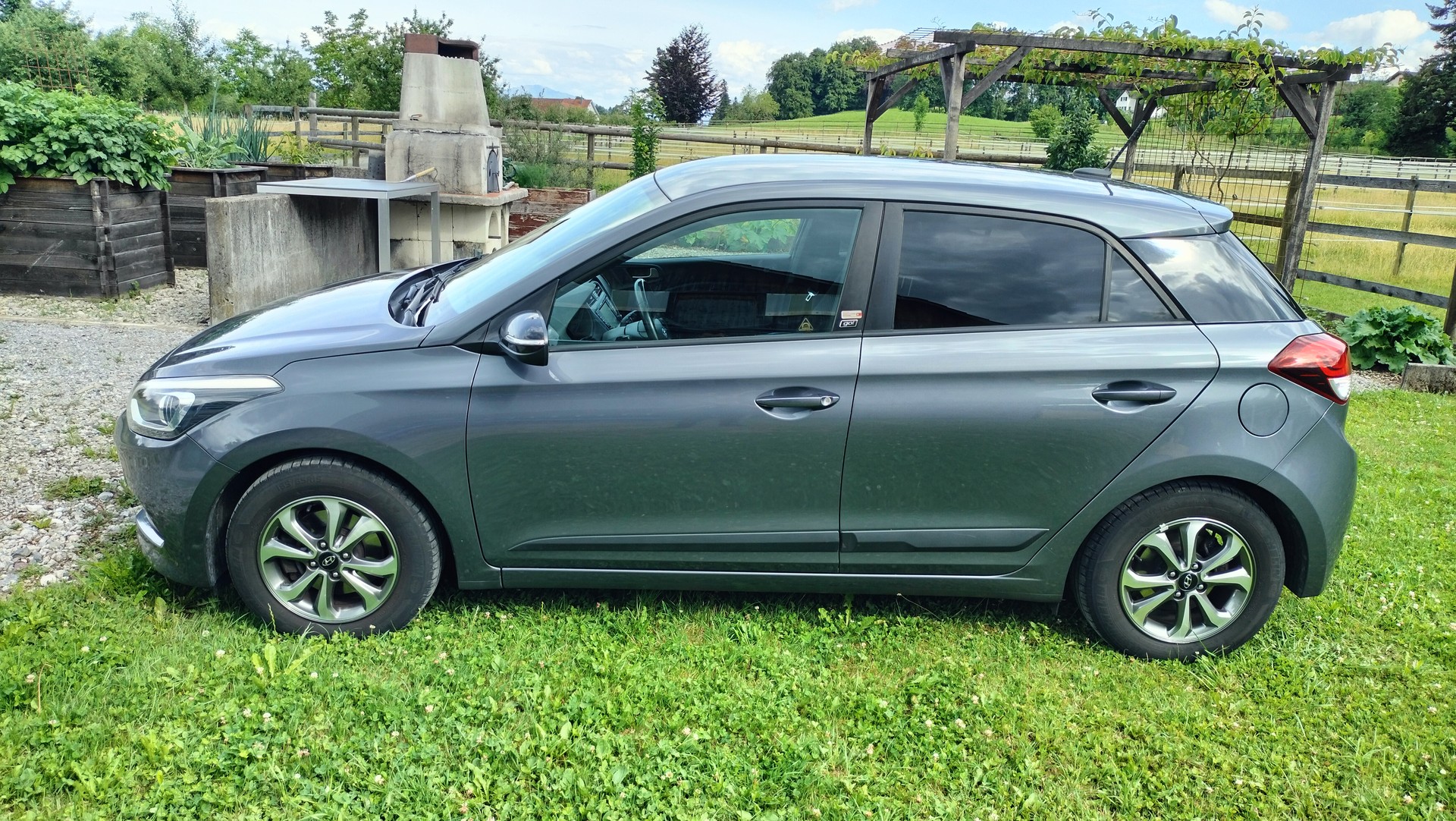 HYUNDAI 1.0 T-GDi Go Plus-image-1