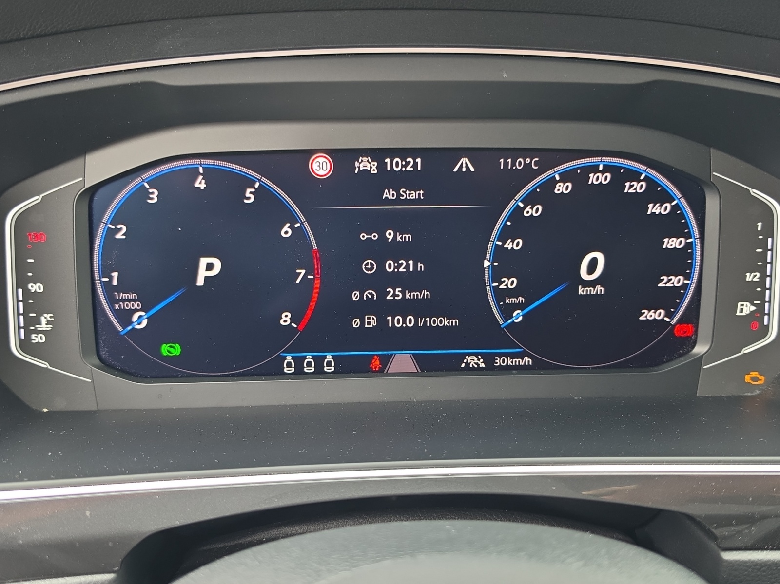 VW Tiguan 2.0TSI R-Line 4Motion DSG-image-10