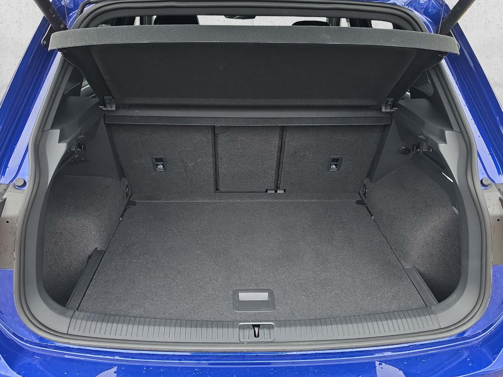 VW Tiguan 2.0TSI R-Line 4Motion DSG-image-14