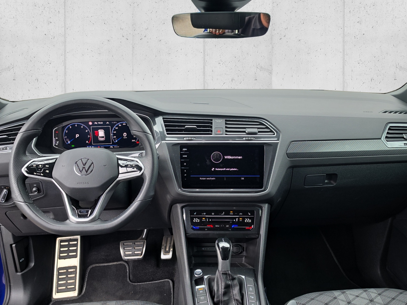 VW Tiguan 2.0TSI R-Line 4Motion DSG-image-13