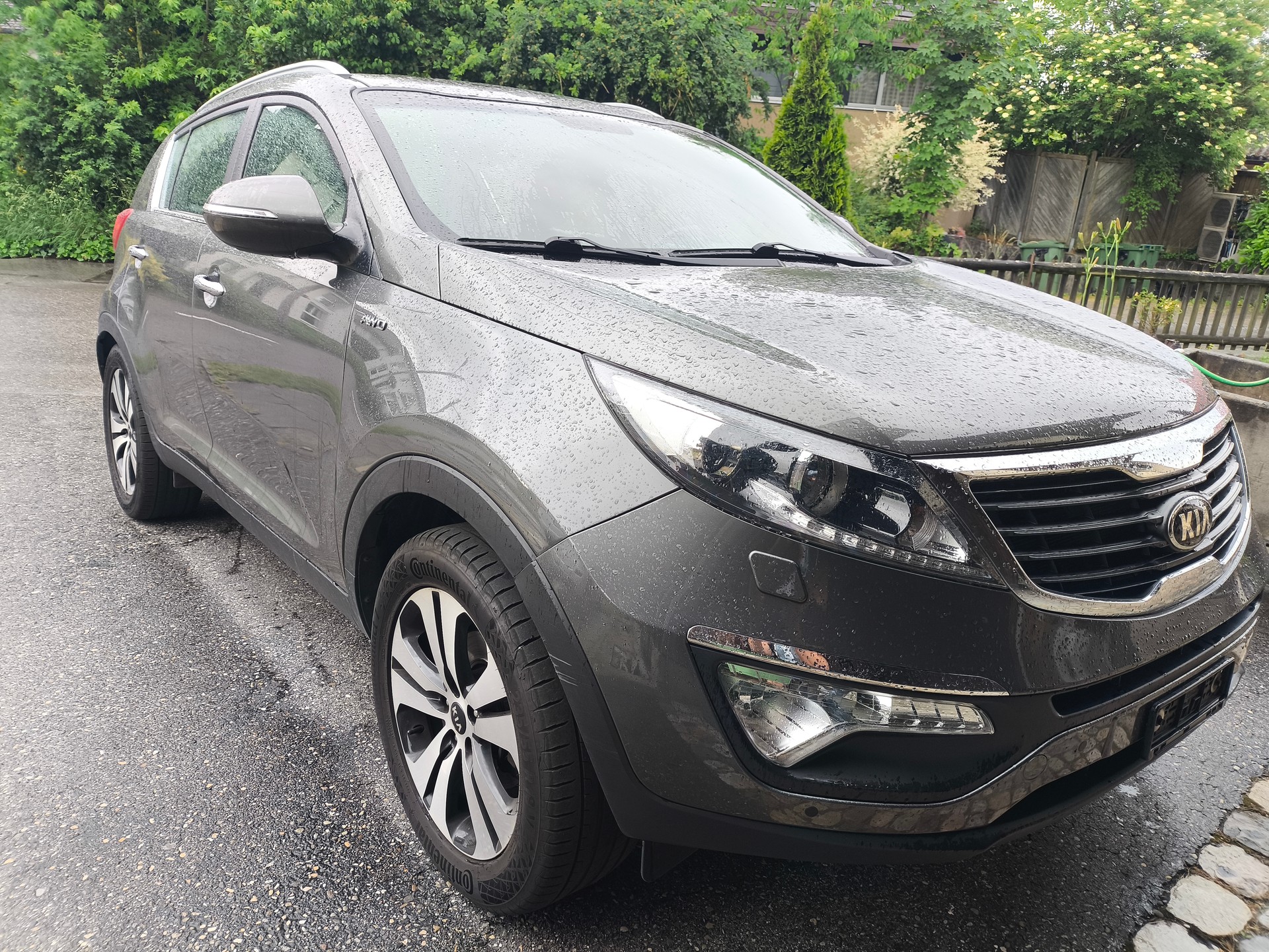 KIA Sportage 2.0 CRDi Style 4WD-image-1