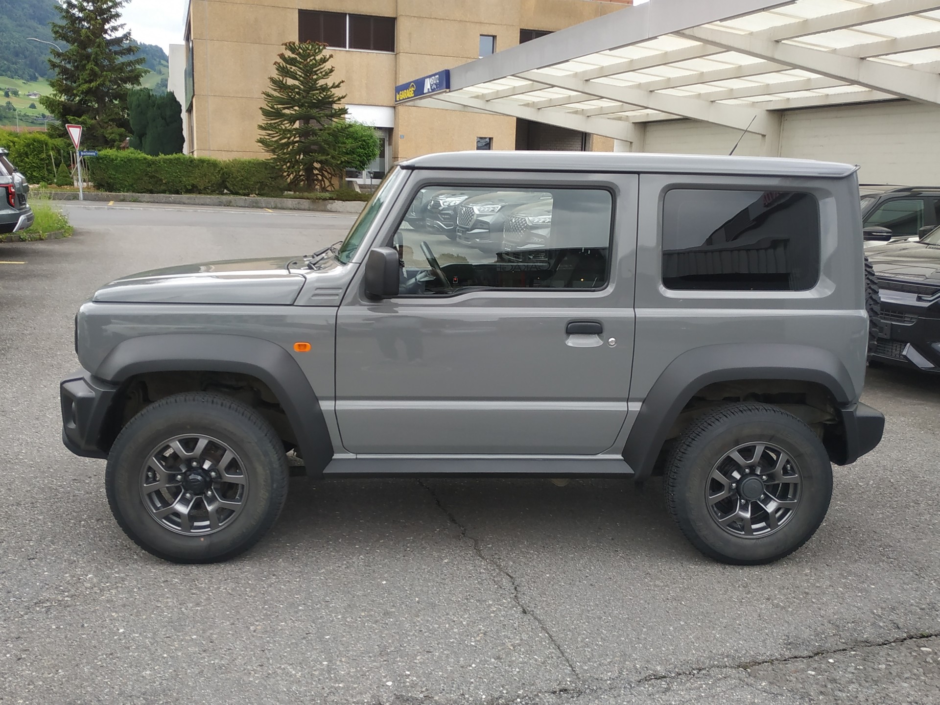 SUZUKI Jimny 1.5 Compact+ 4x4 4Plätzer-image-6