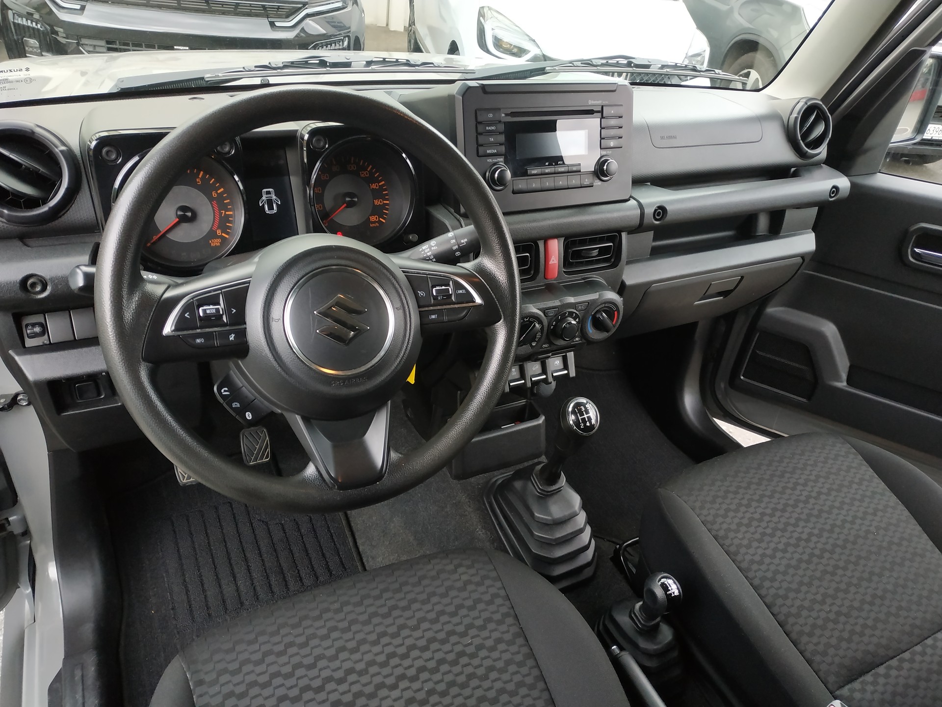 SUZUKI Jimny 1.5 Compact+ 4x4 4Plätzer-image-9