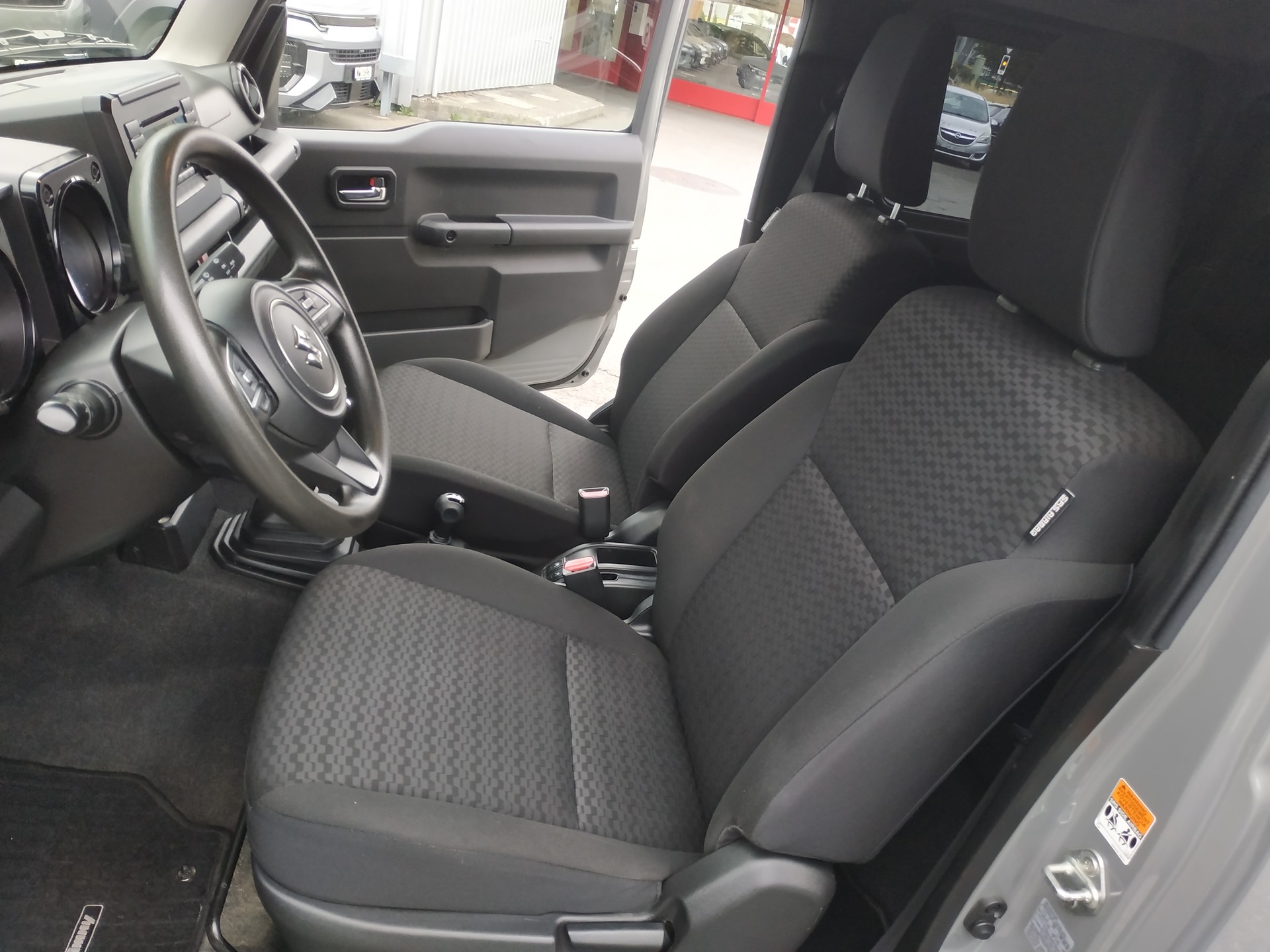 SUZUKI Jimny 1.5 Compact+ 4x4 4Plätzer-image-10