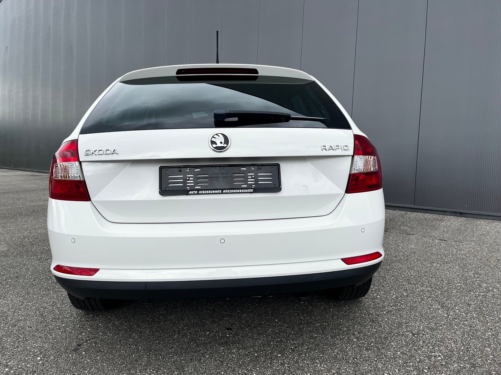SKODA Rapid Spaceback 1.4 TSI Active DSG-image-6