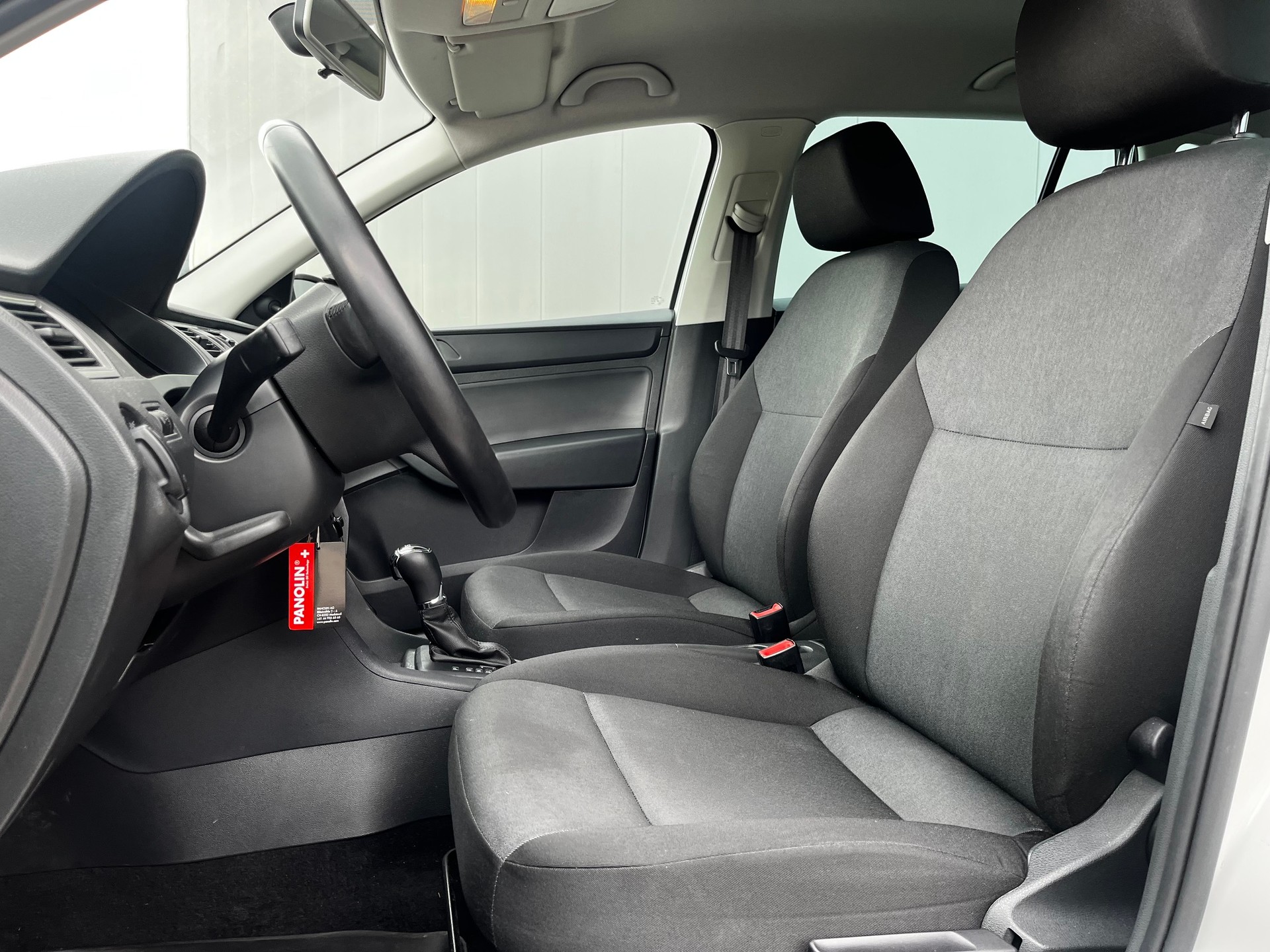SKODA Rapid Spaceback 1.4 TSI Active DSG-image-7