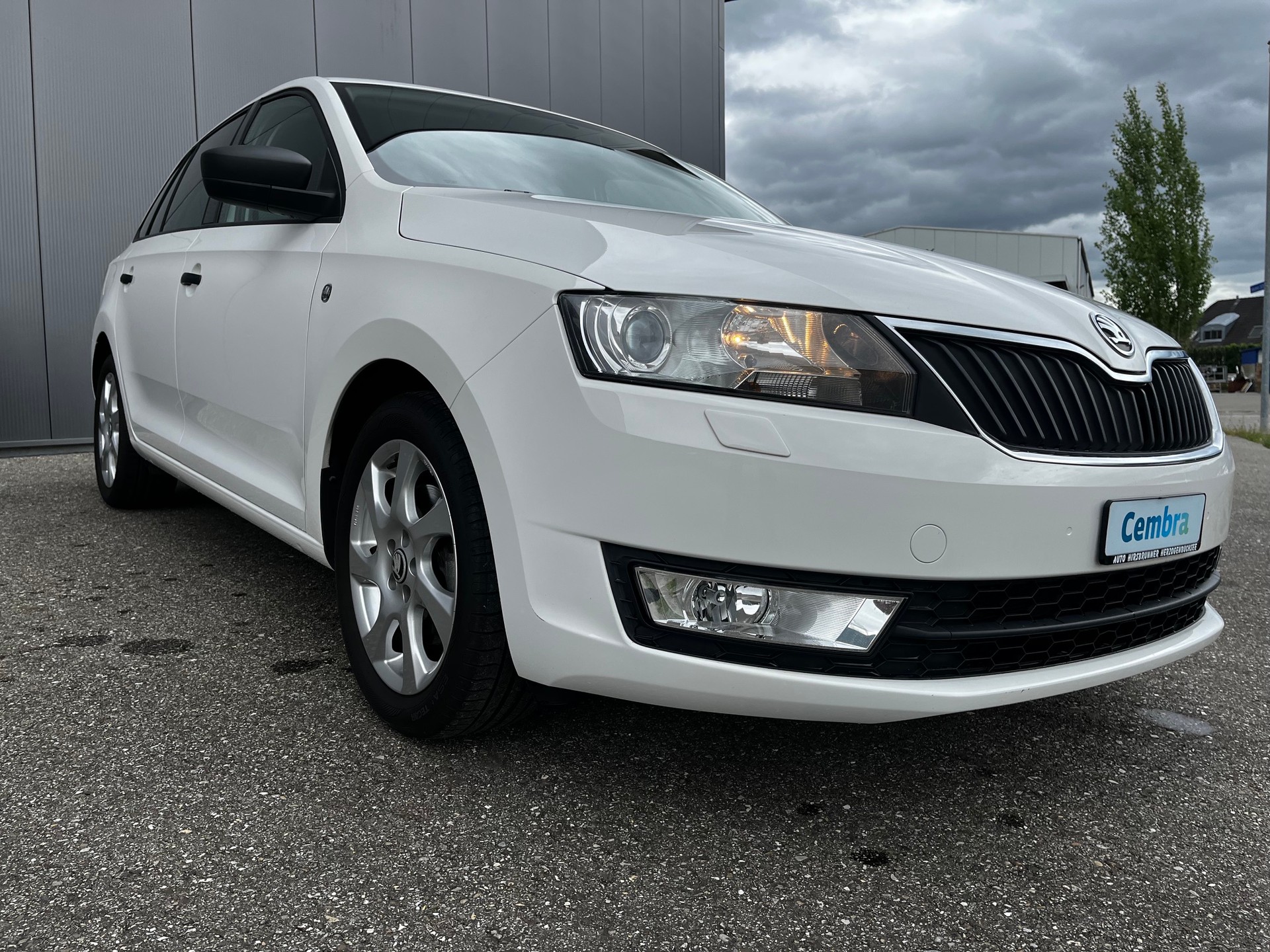 SKODA Rapid Spaceback 1.4 TSI Active DSG-image-11