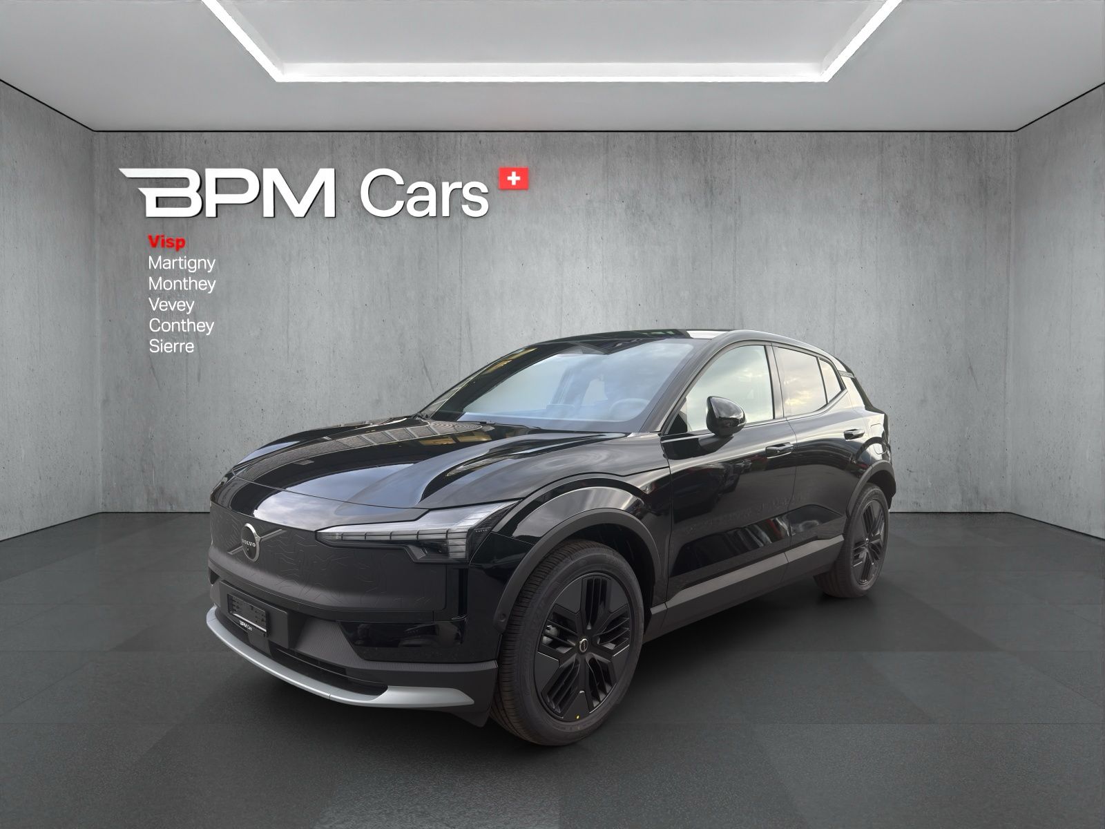VOLVO EX30 Cross Country P8 69 kWh AWD Ultra-image-0