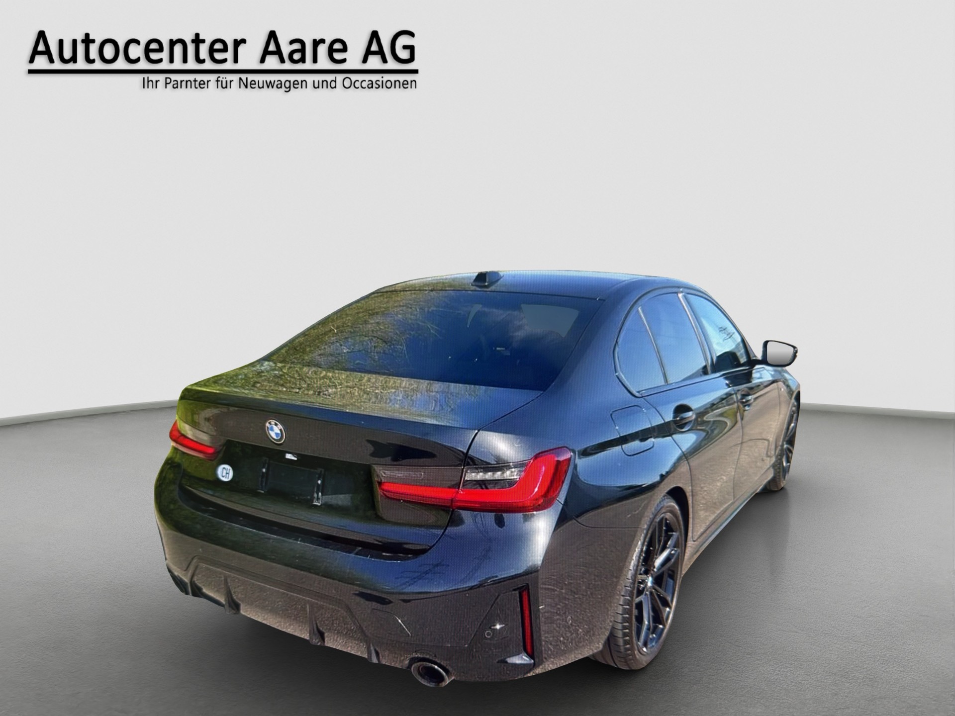 BMW 320d xDrive 48V Steptronic M Sport-image-3
