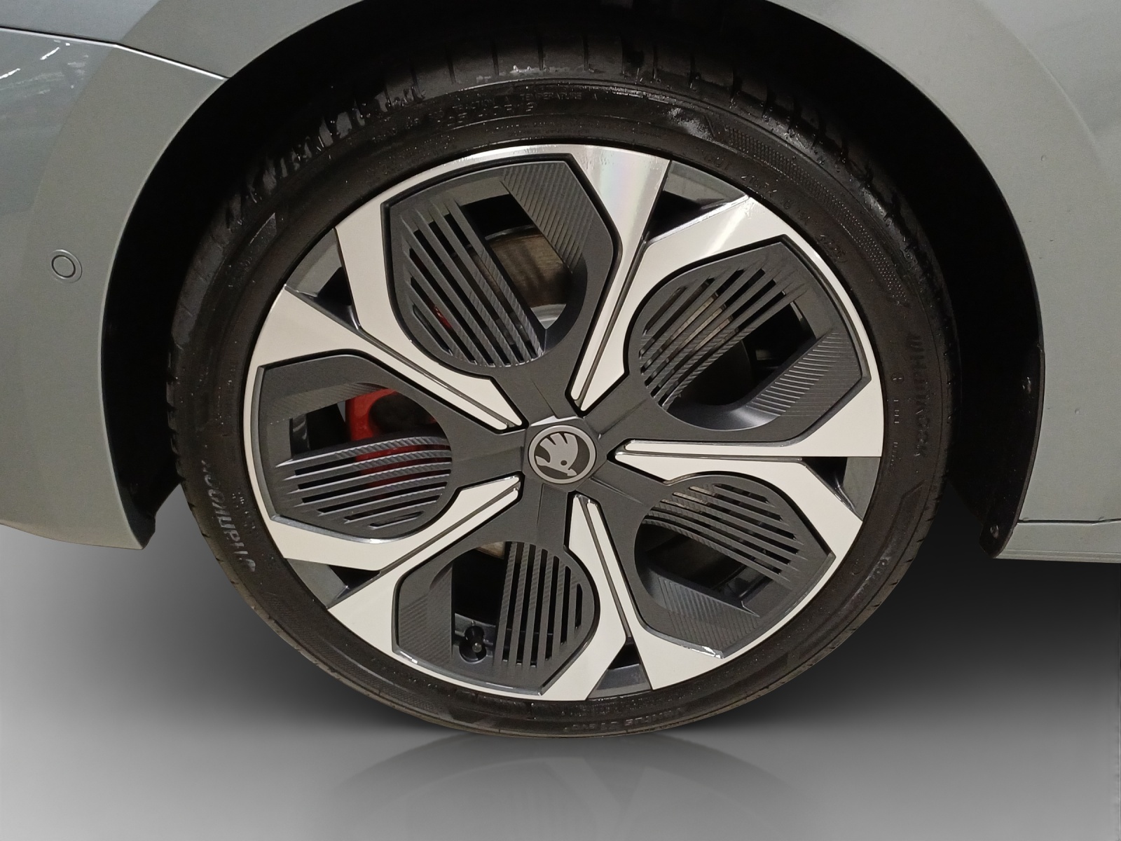 SKODA Octavia Combi 2.0 TSI DSG RS-image-29
