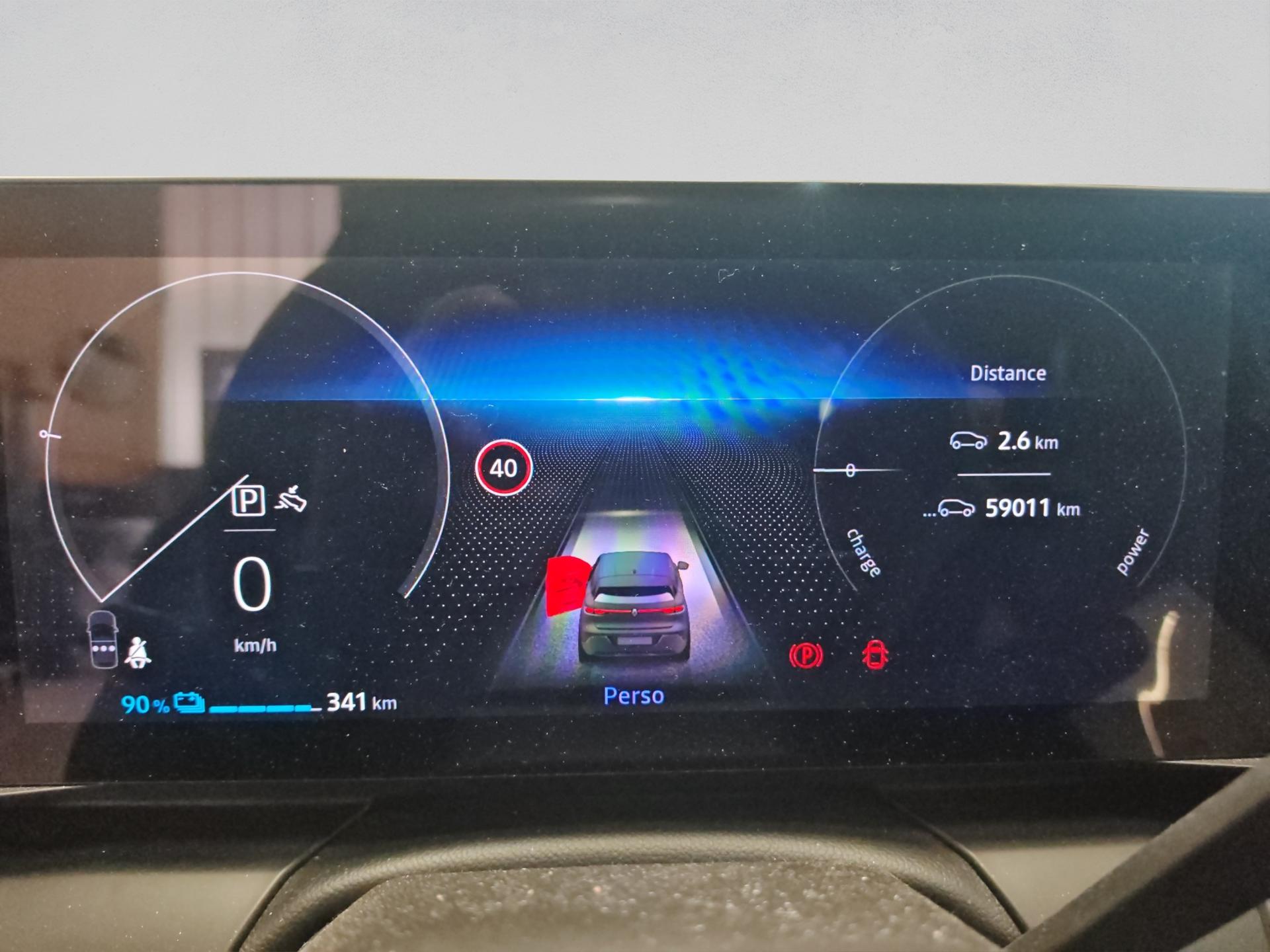 RENAULT Mégane E-TECH EV60 Techno-image-10
