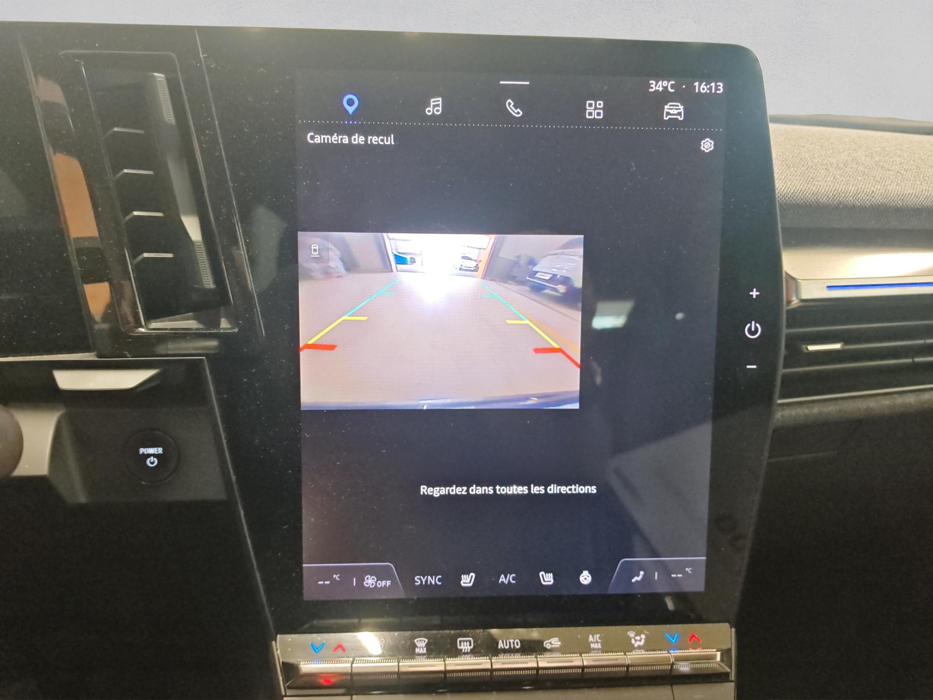 RENAULT Mégane E-TECH EV60 Techno-image-12