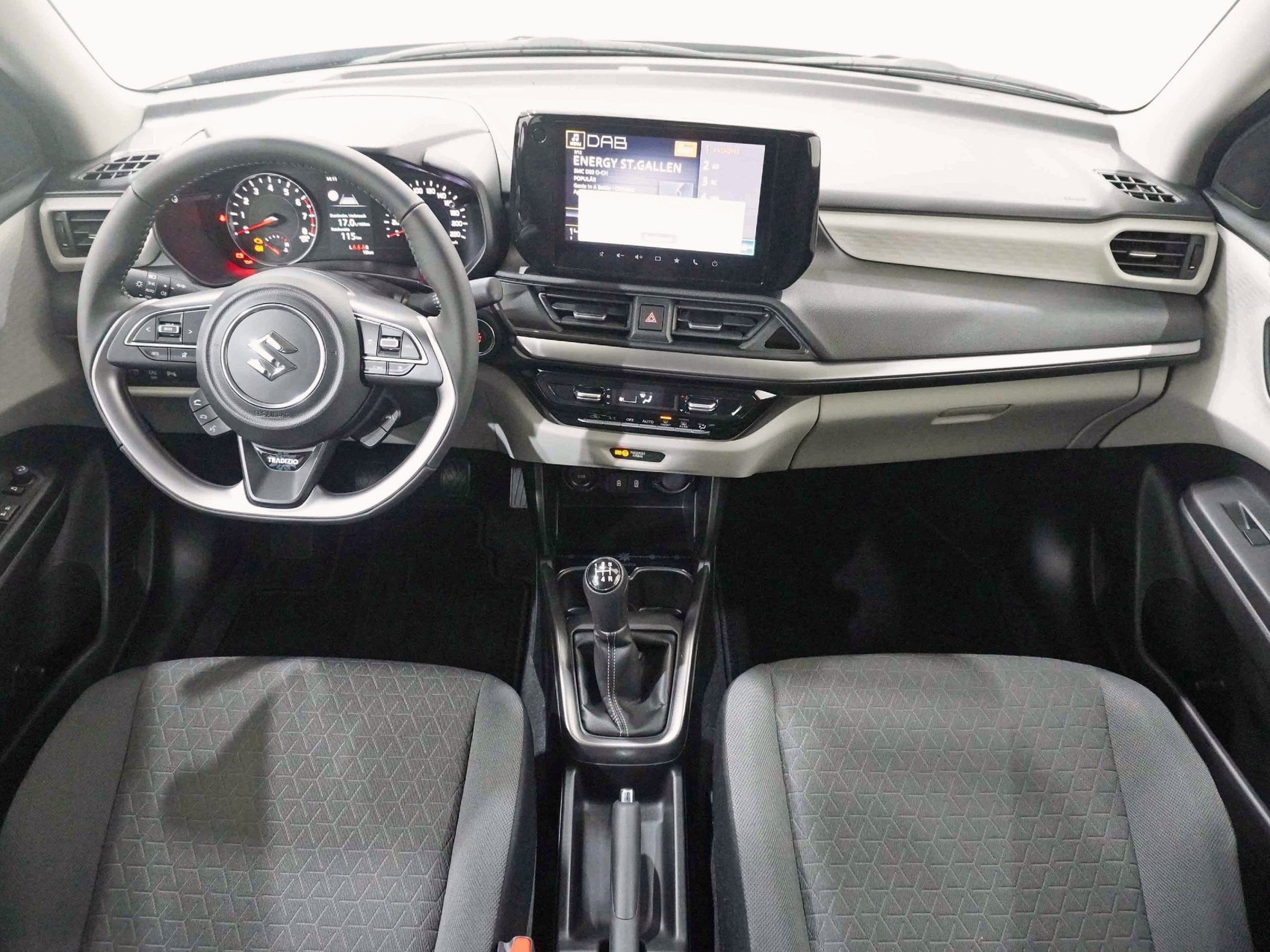 SUZUKI Swift 1.2 Tradizio Top Hybrid 4x4-image-8