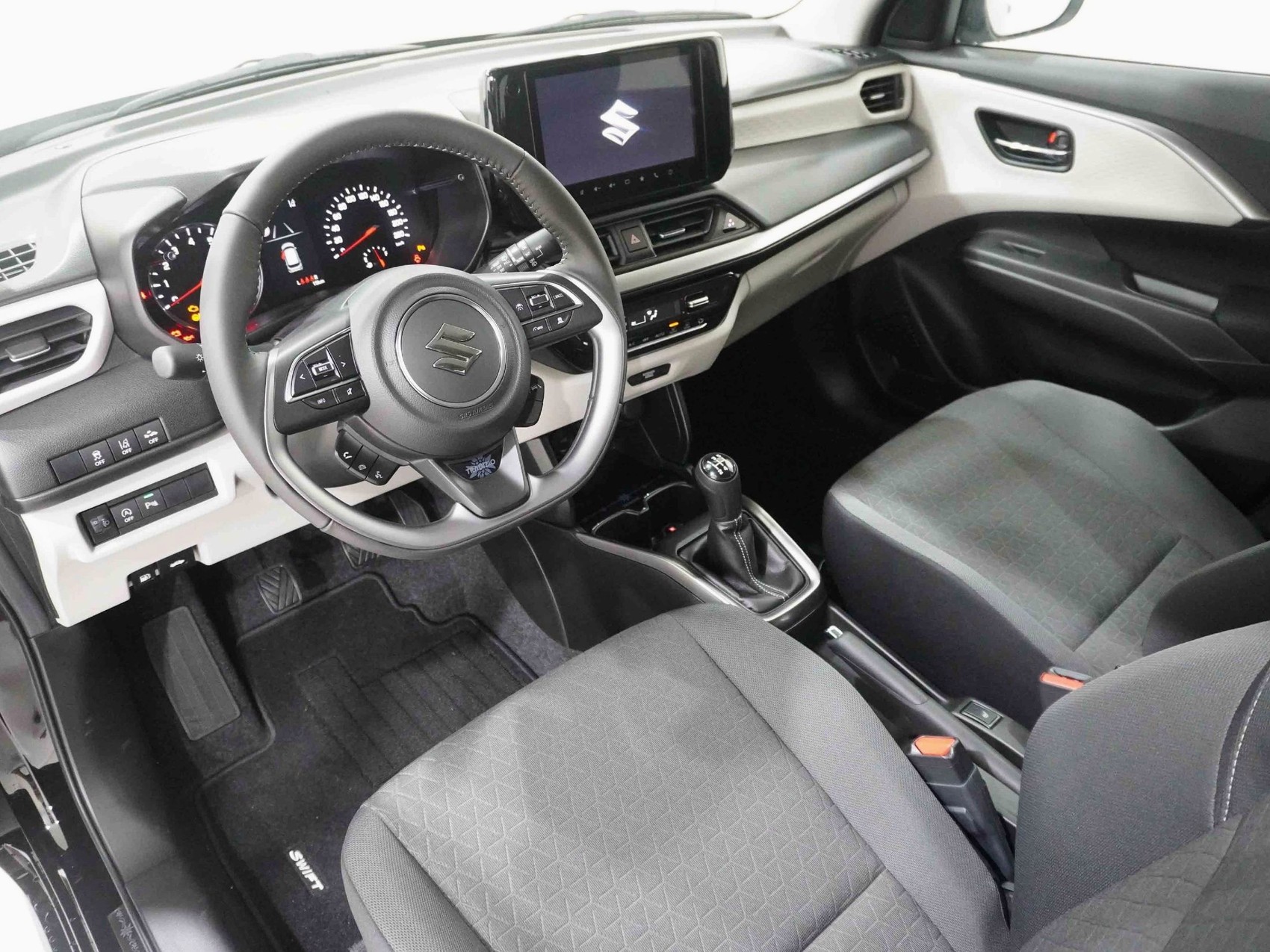 SUZUKI Swift 1.2 Tradizio Top Hybrid 4x4-image-7