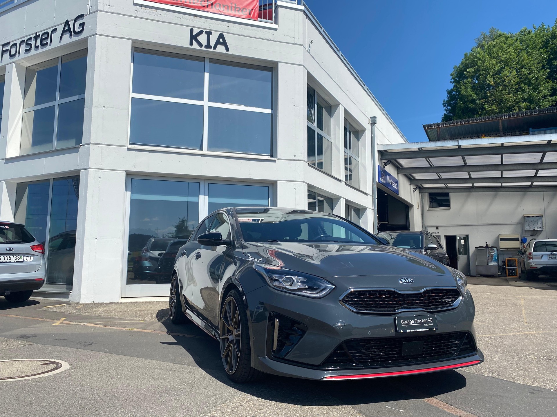 KIA ProCeed 1.6 T-GDi GT-image-1