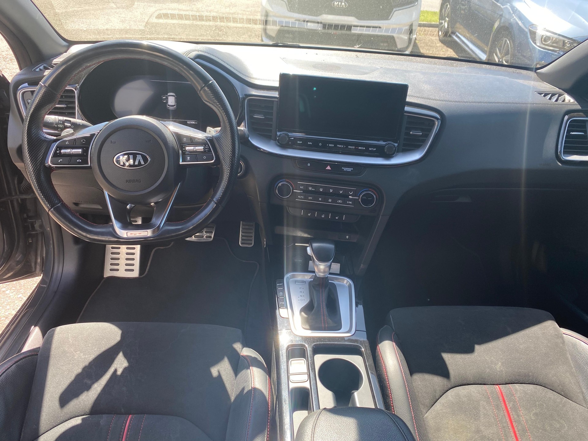 KIA ProCeed 1.6 T-GDi GT-image-8