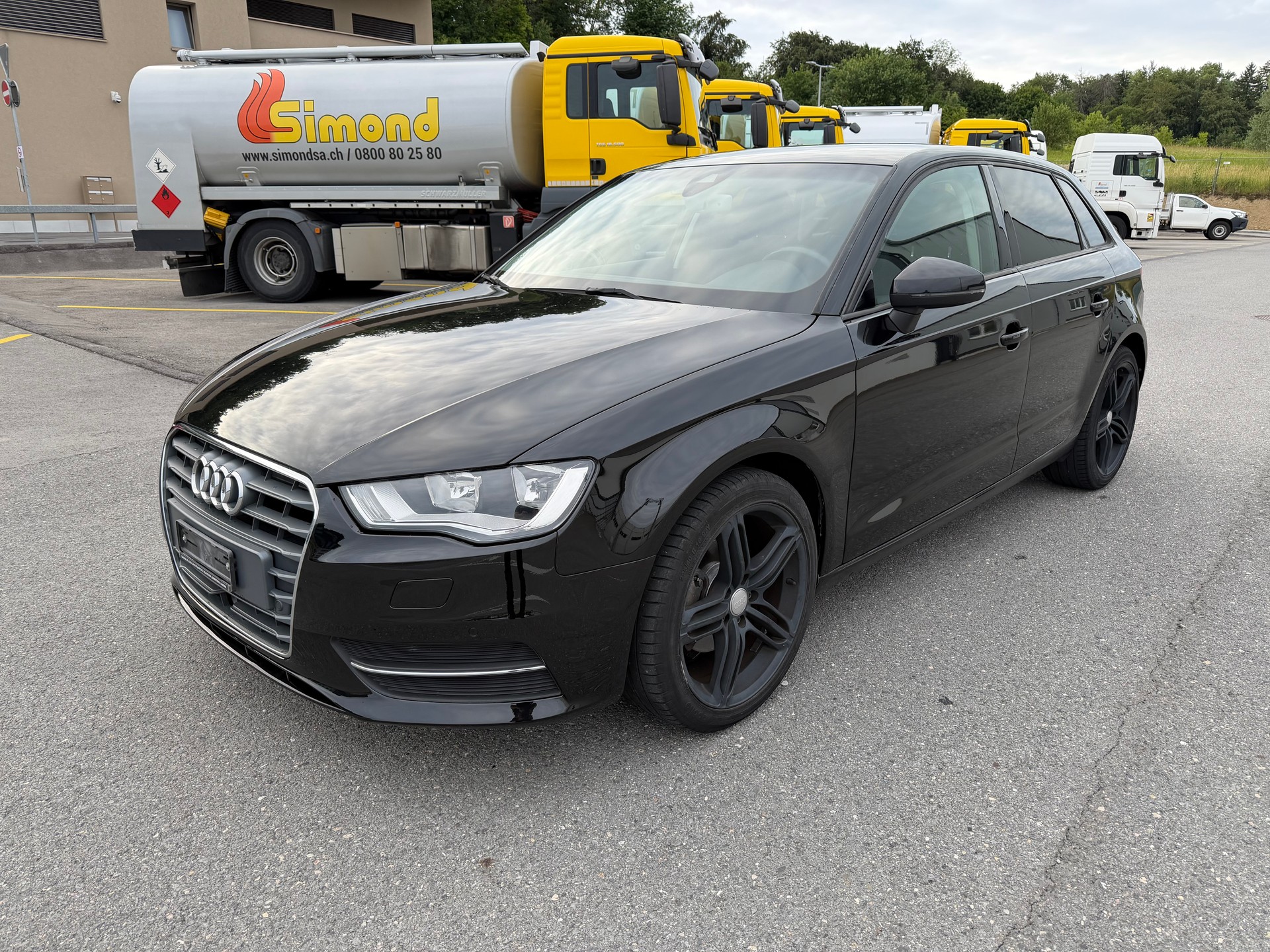 AUDI A3 Sportback 1.4 TFSI Ambition S-tronic-image-0
