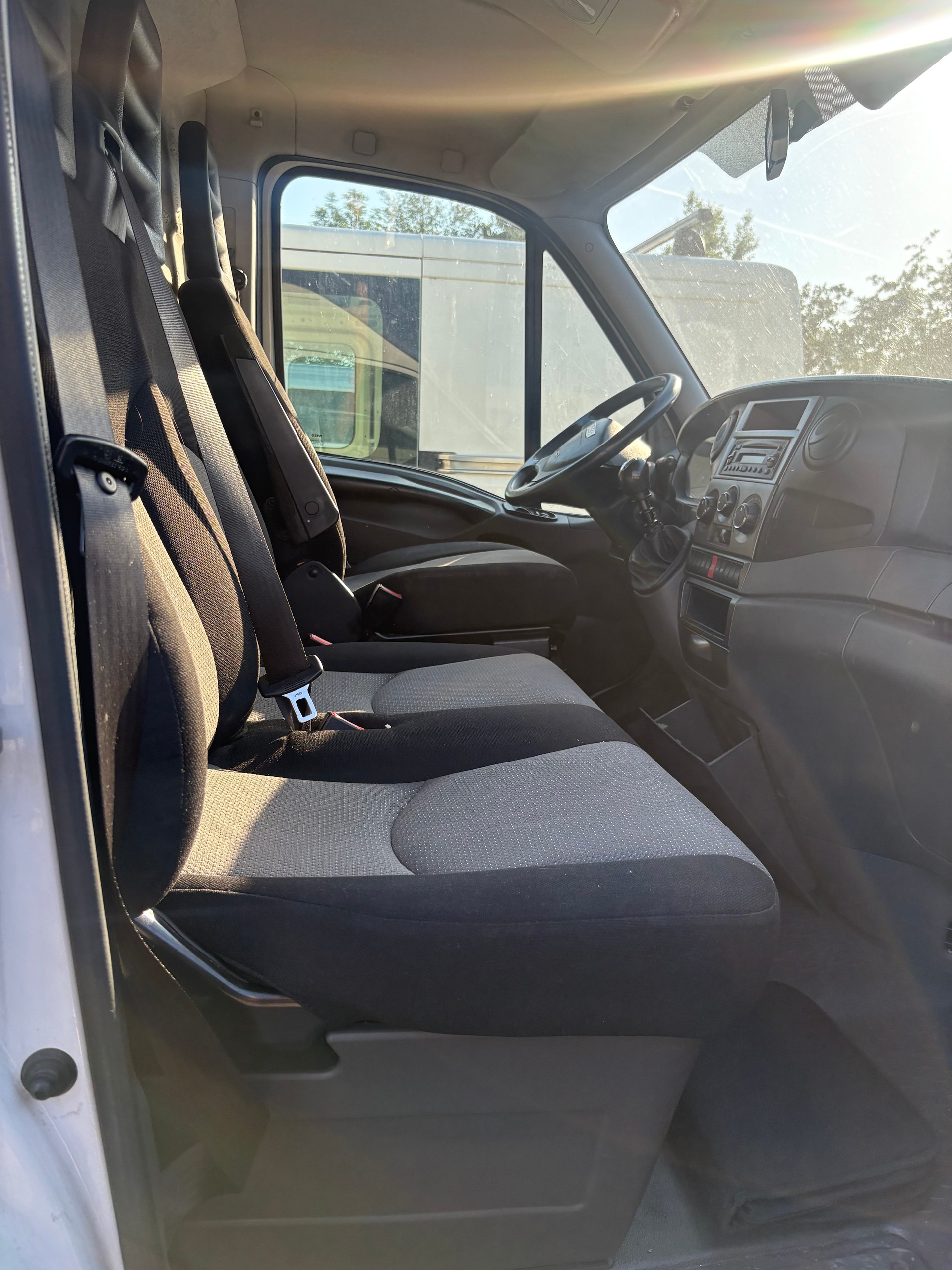 IVECO 35 S 15 VL-image-10