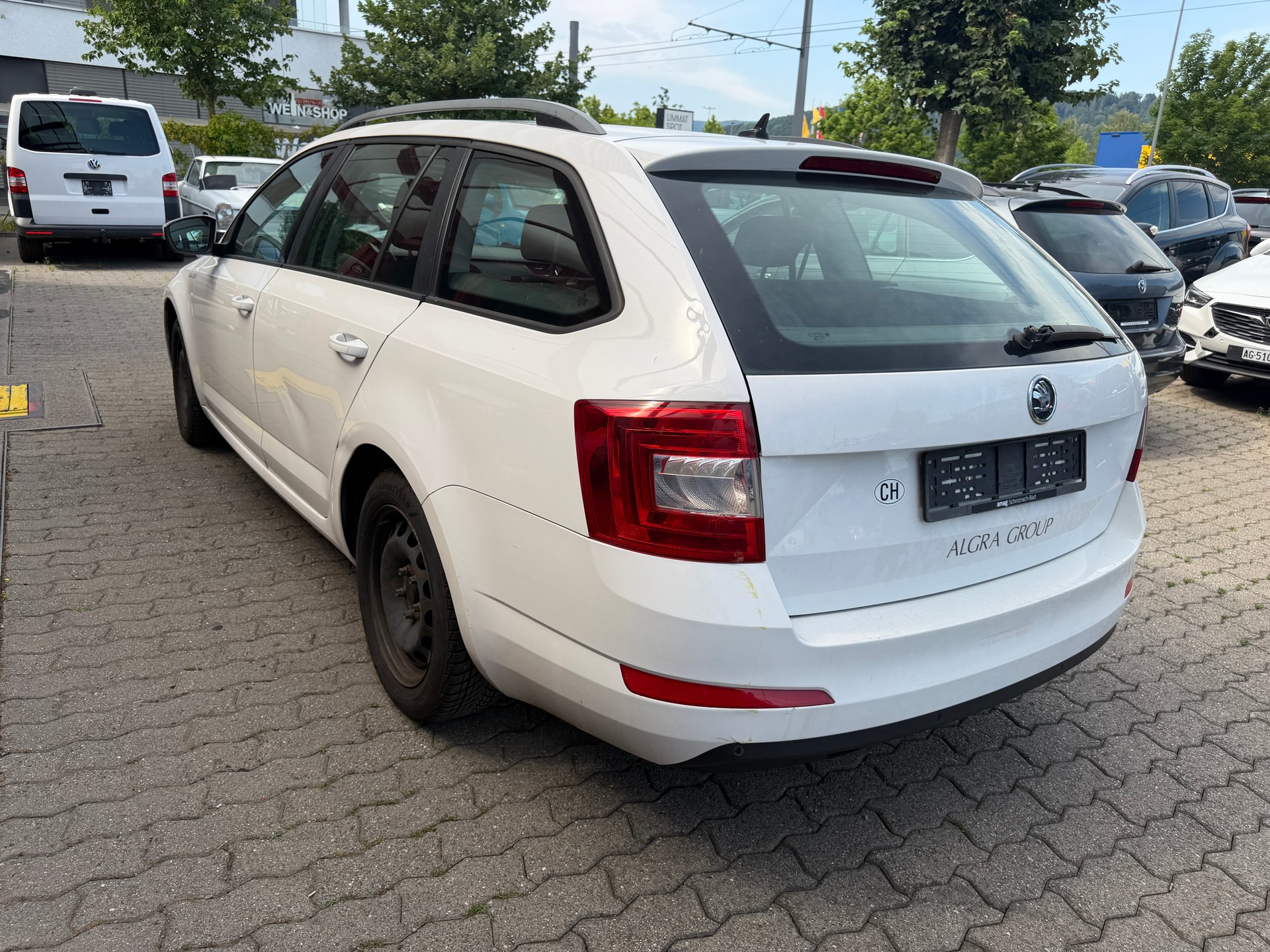 SKODA Fabia 1.2 Ambition-image-6