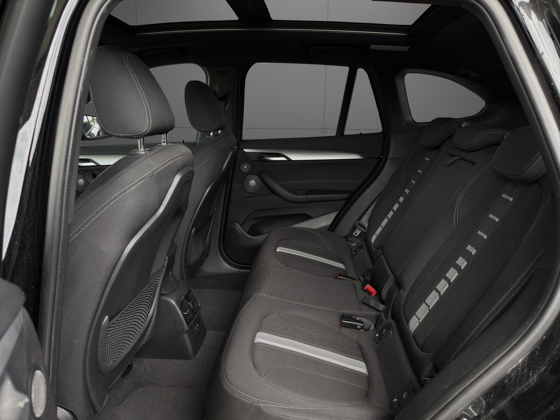 BMW X1 xDrive 25e Steptronic-image-7