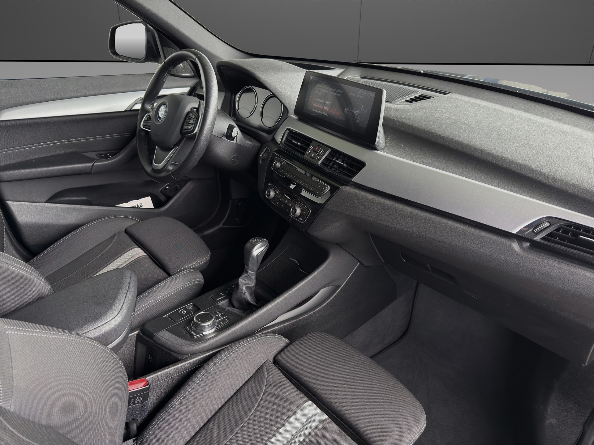 BMW X1 xDrive 25e Steptronic-image-11
