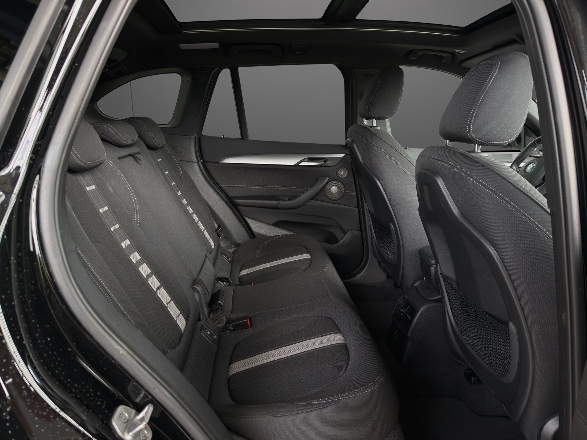 BMW X1 xDrive 25e Steptronic-image-9