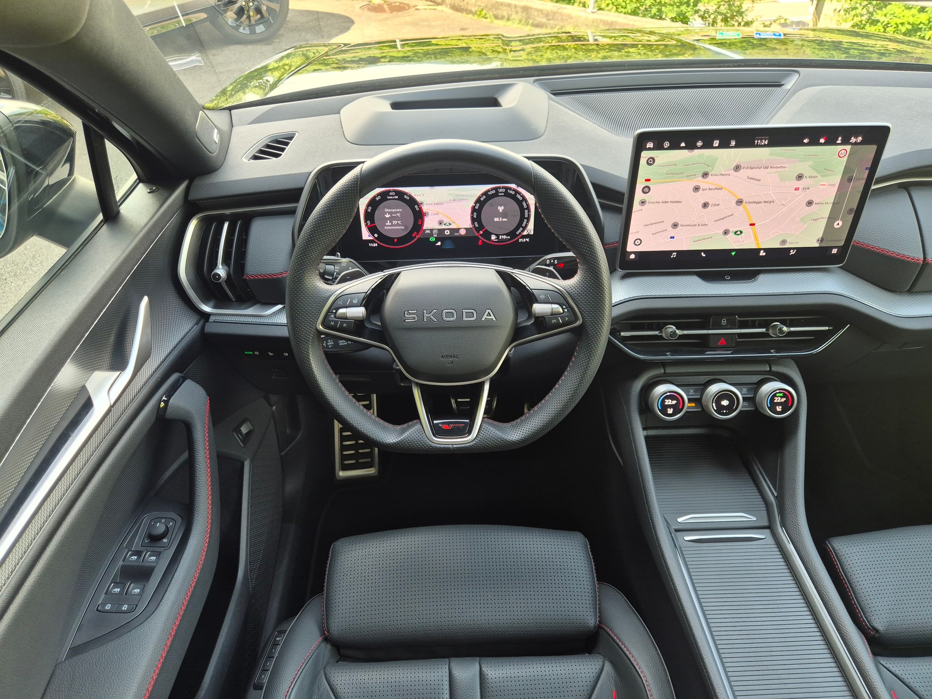 SKODA Kodiaq 2.0 TSI RS 4x4-image-15
