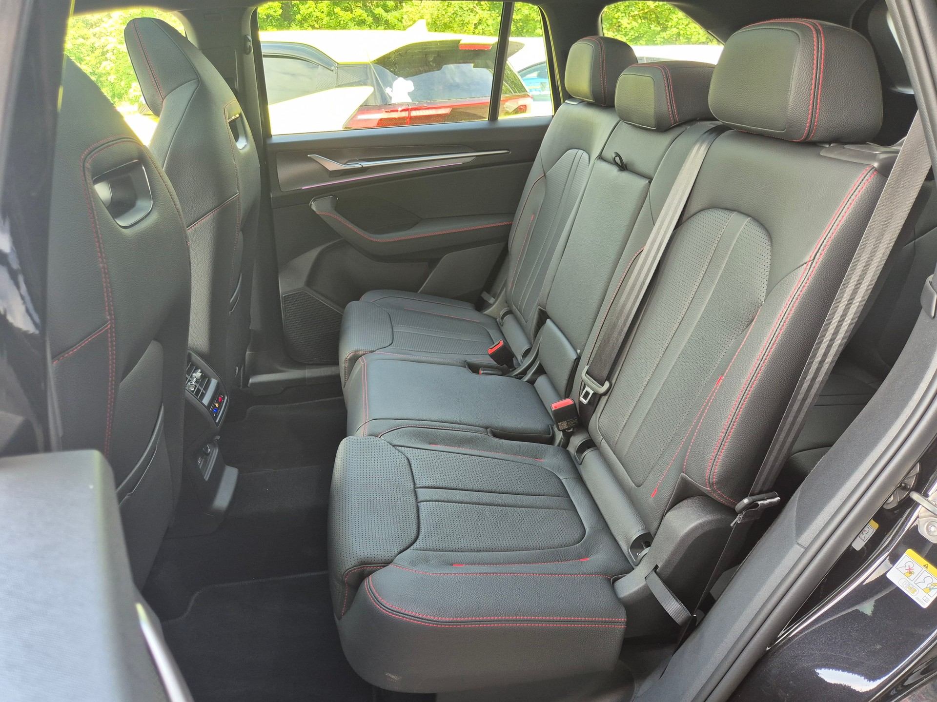 SKODA Kodiaq 2.0 TSI RS 4x4-image-19