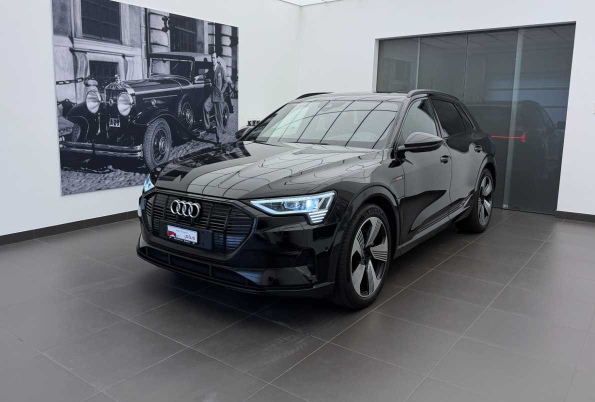 AUDI e-tron 55 quattro