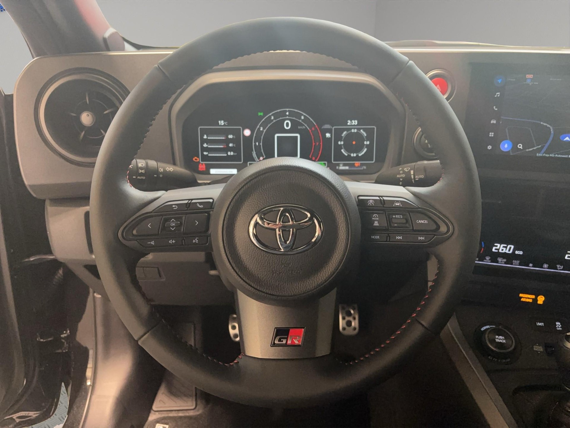 TOYOTA GR Yaris 1.6 Turbo Sport 4x4-image-2