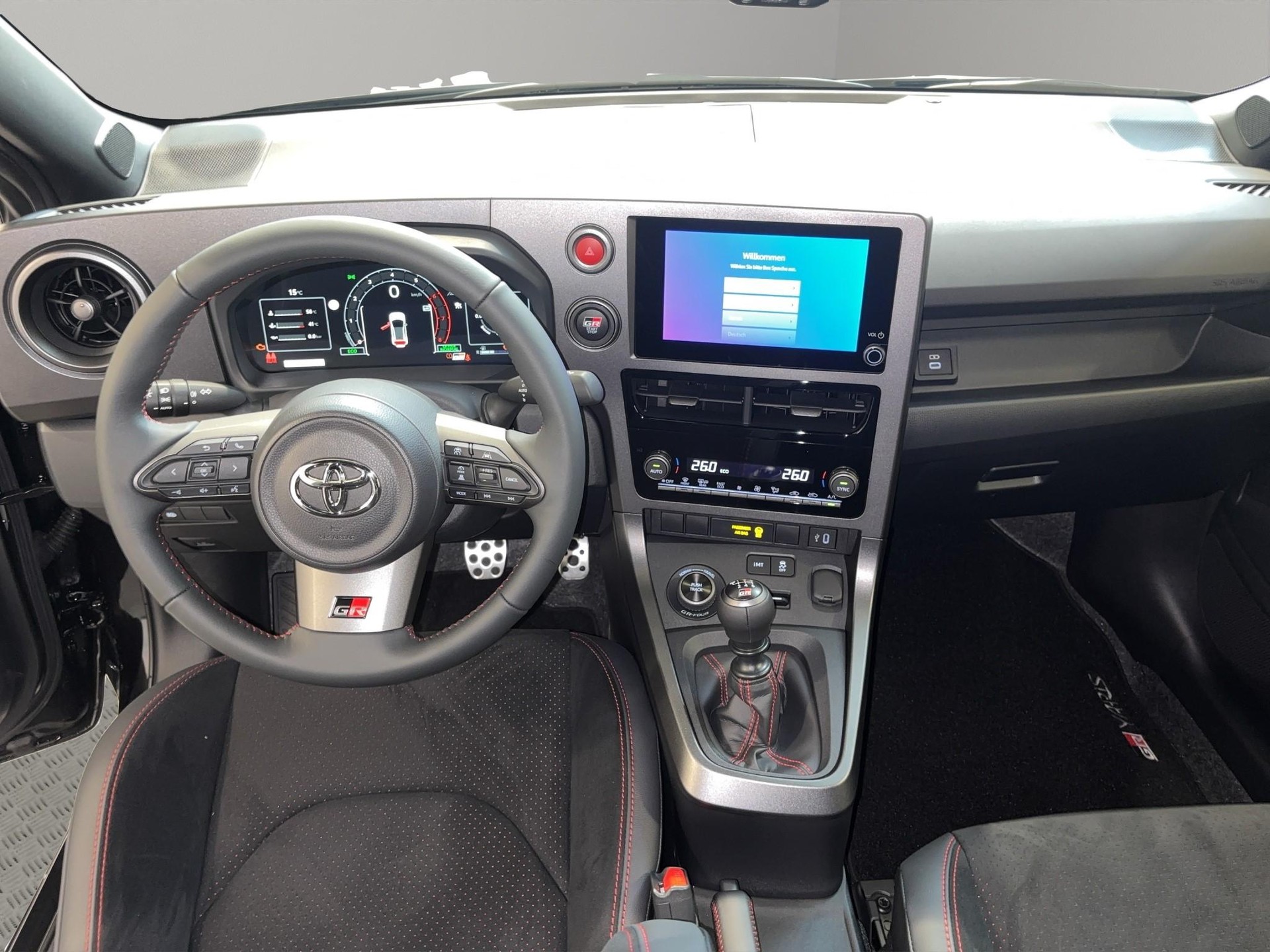 TOYOTA GR Yaris 1.6 Turbo Sport 4x4-image-3