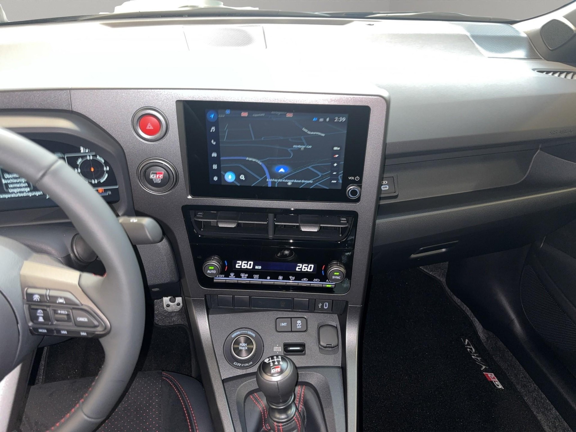 TOYOTA GR Yaris 1.6 Turbo Sport 4x4-image-4