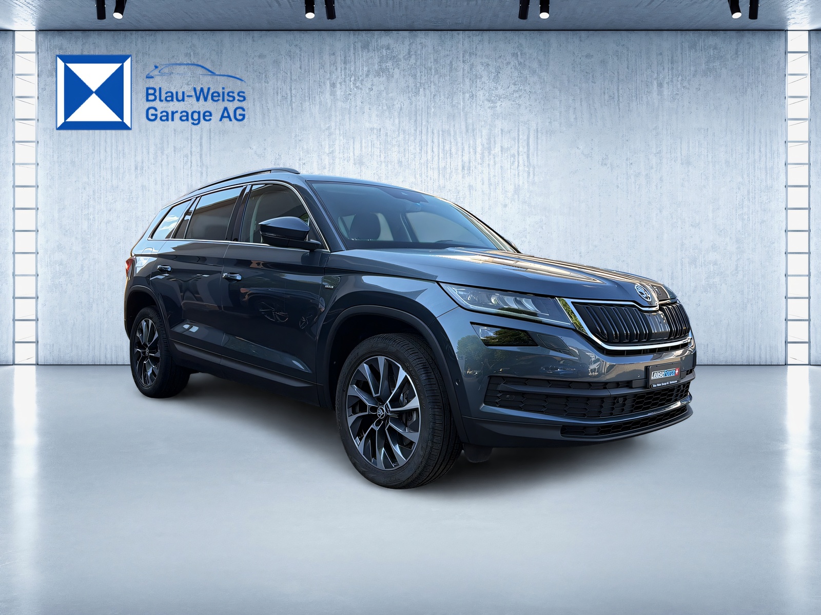 SKODA Kodiaq 2.0 TSI DSG Clever 4x4-image-2