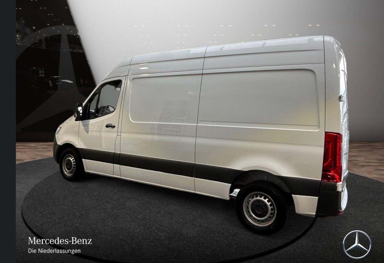 MERCEDES-BENZ Sprinter 315 CDI Standard 9G-TRONIC FWD-image-5