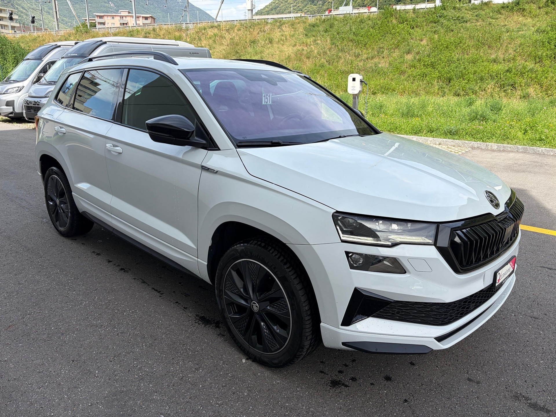 SKODA Karoq 1.5 TSI SportLine DSG-image-0