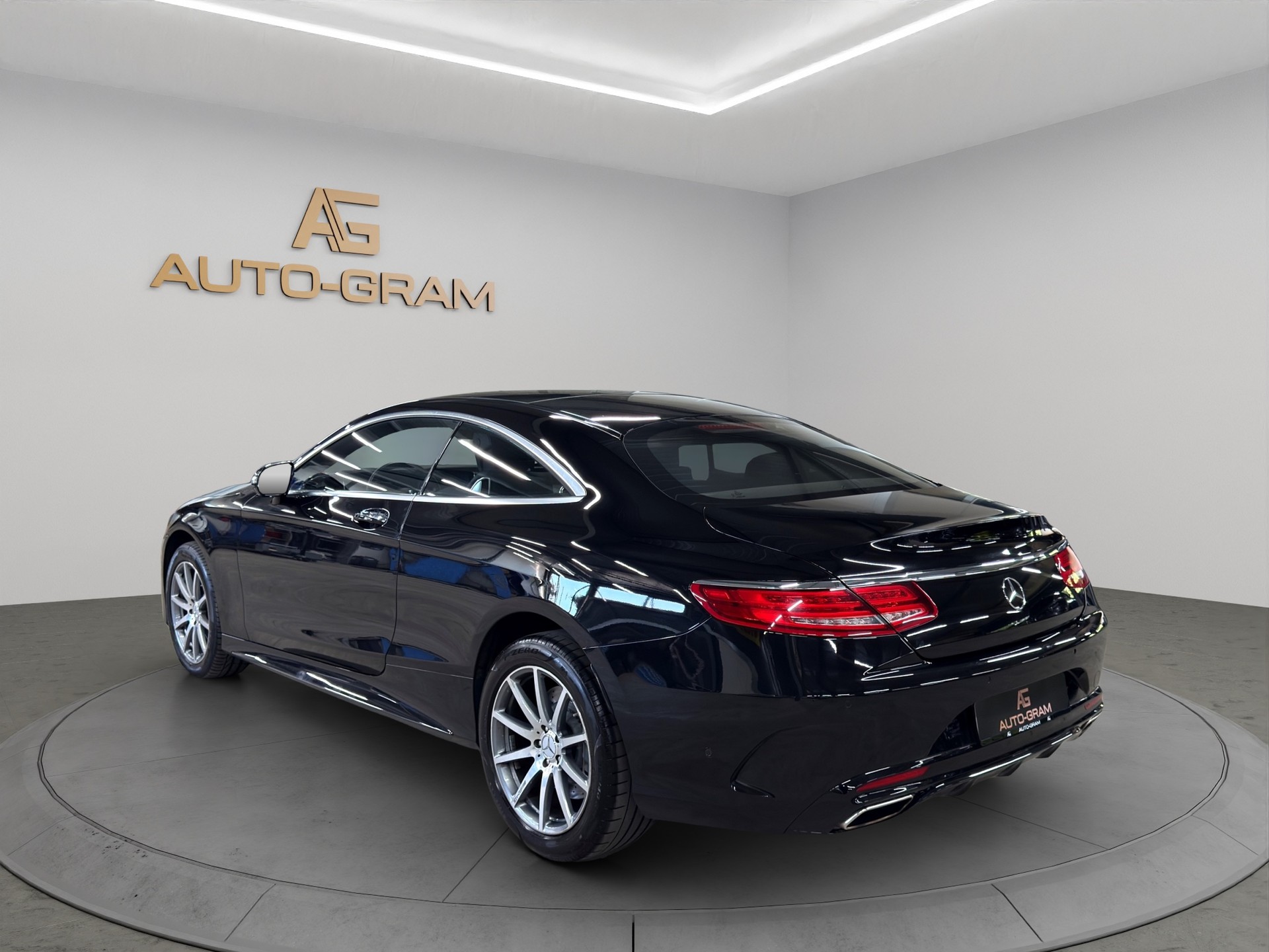 MERCEDES-BENZ S 500 Coupé 4Matic 7G-Tronic-image-2